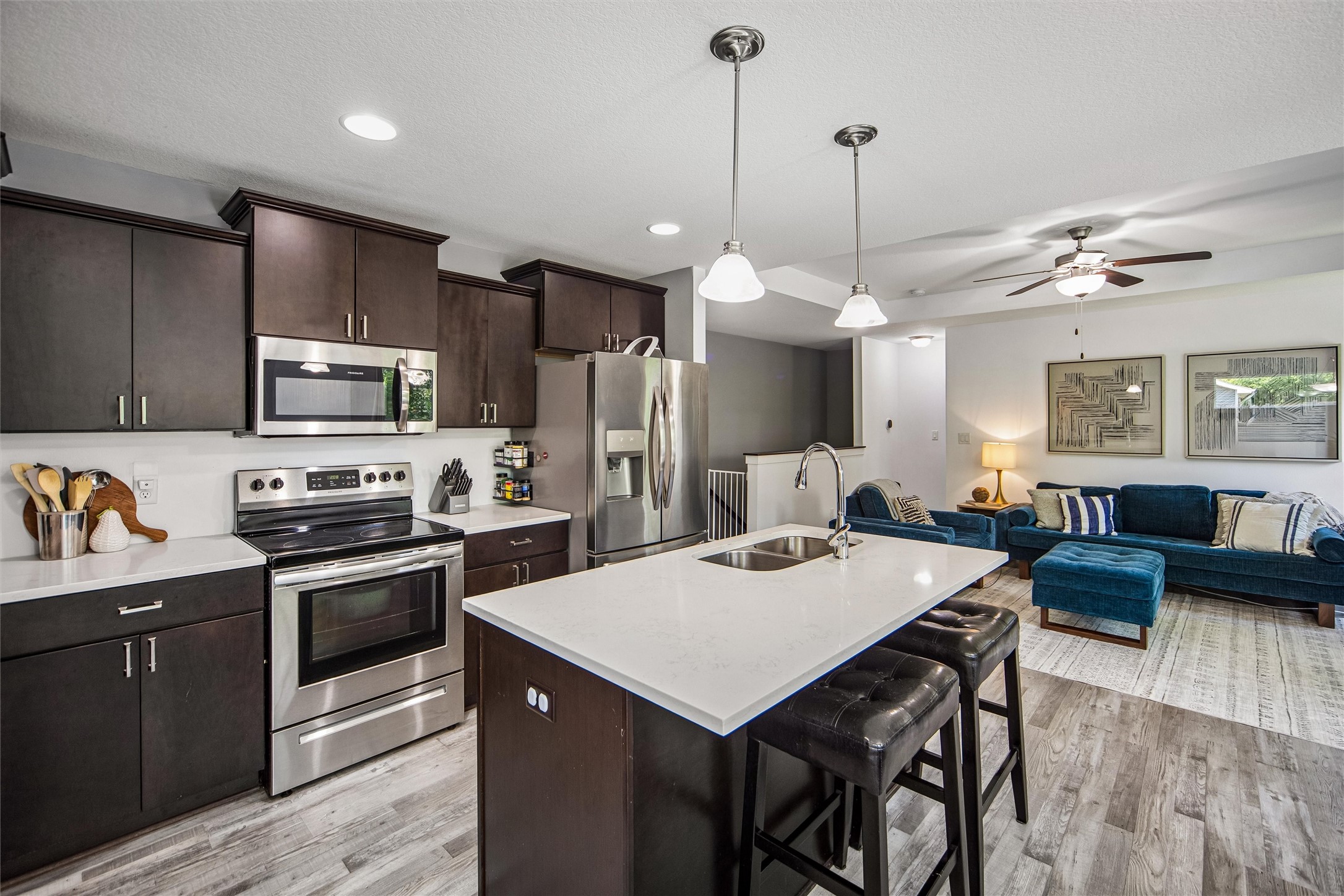 4205 High Street Property Photo 10