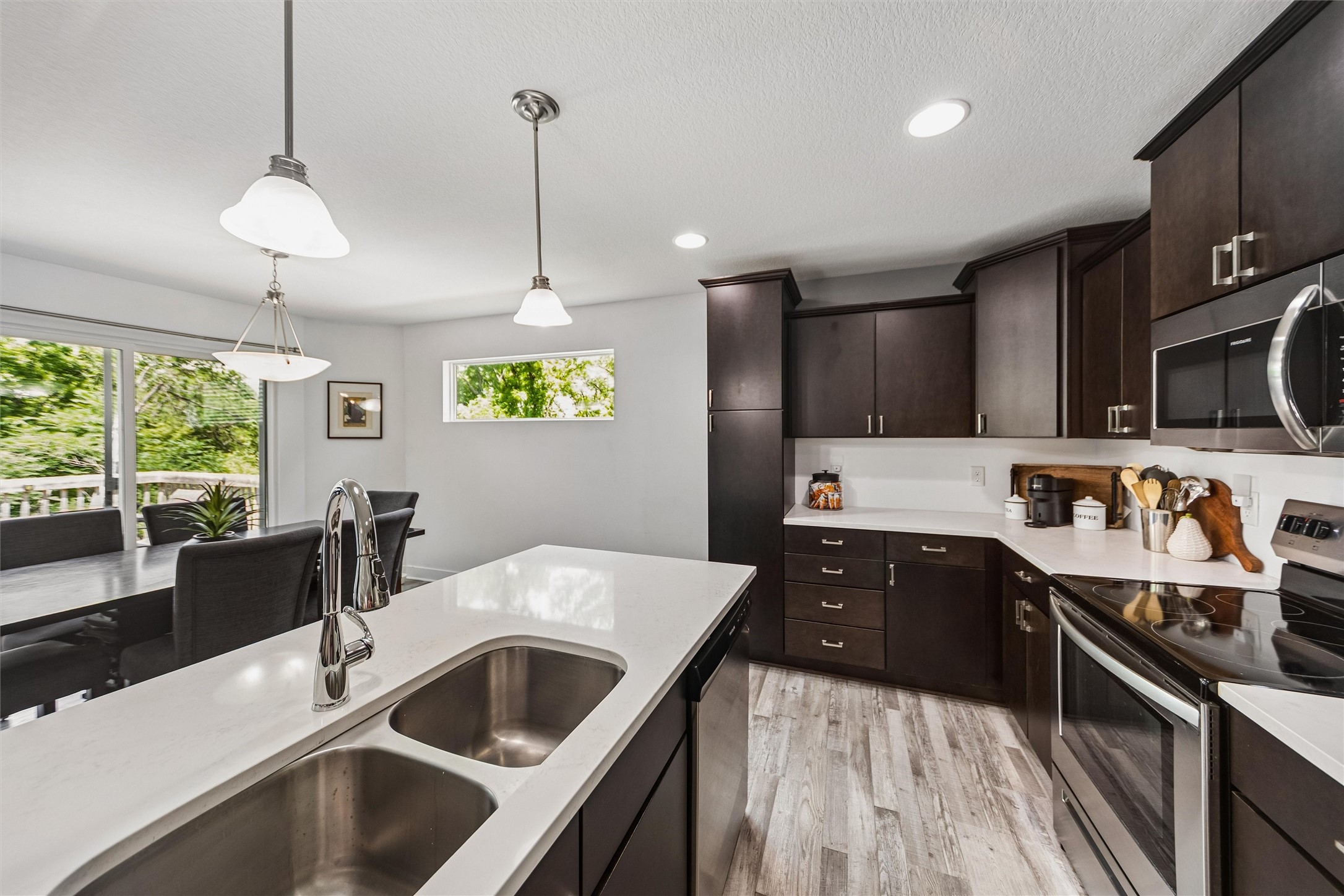 4205 High Street Property Photo 11