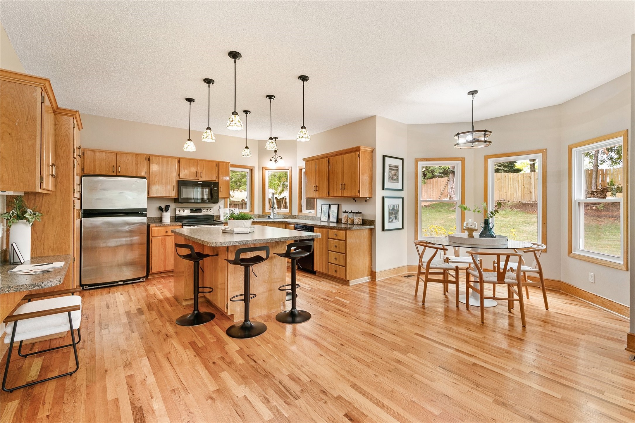 5915 Brookview Drive Property Photo 10
