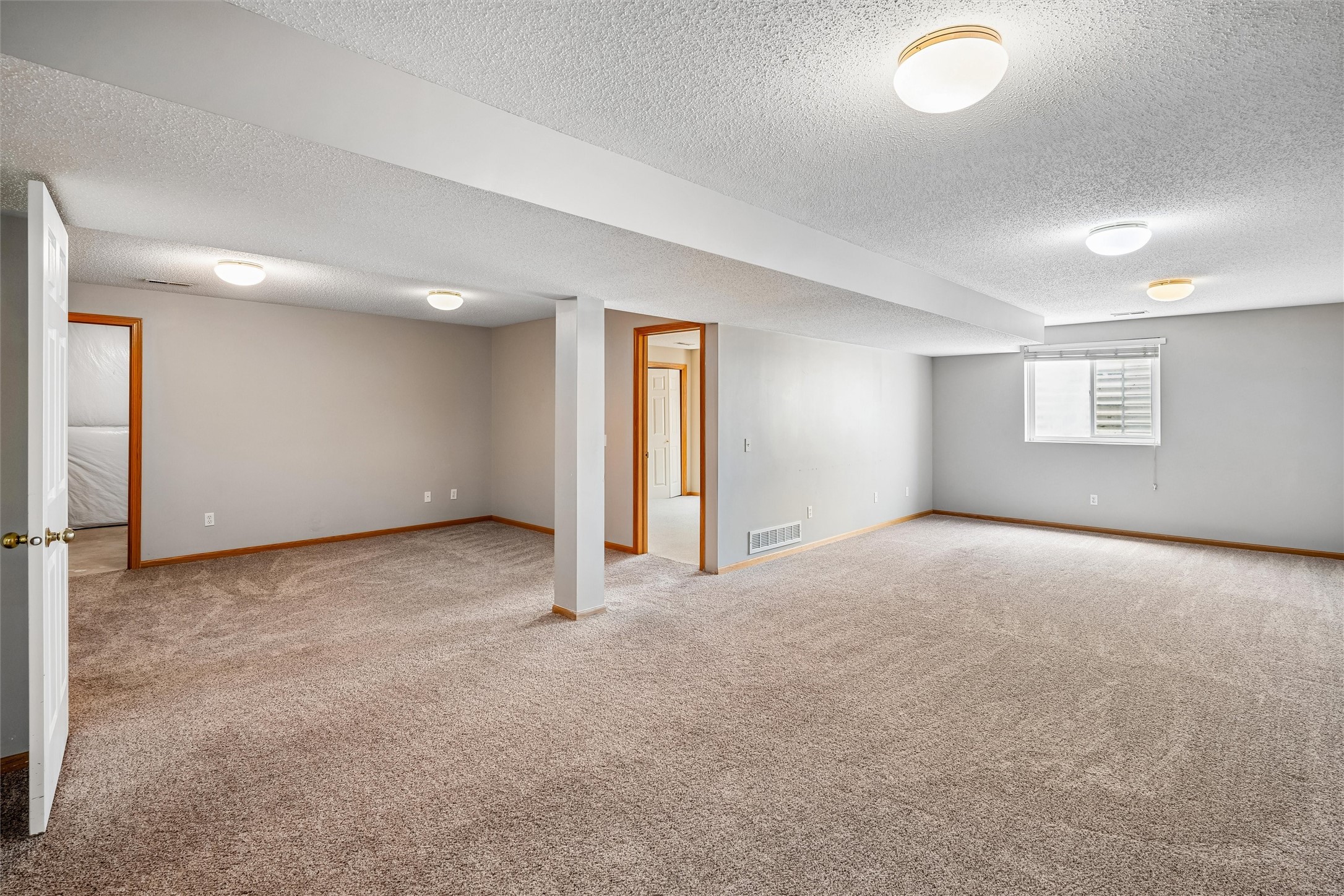 12503 Douglas Parkway Property Photo 24