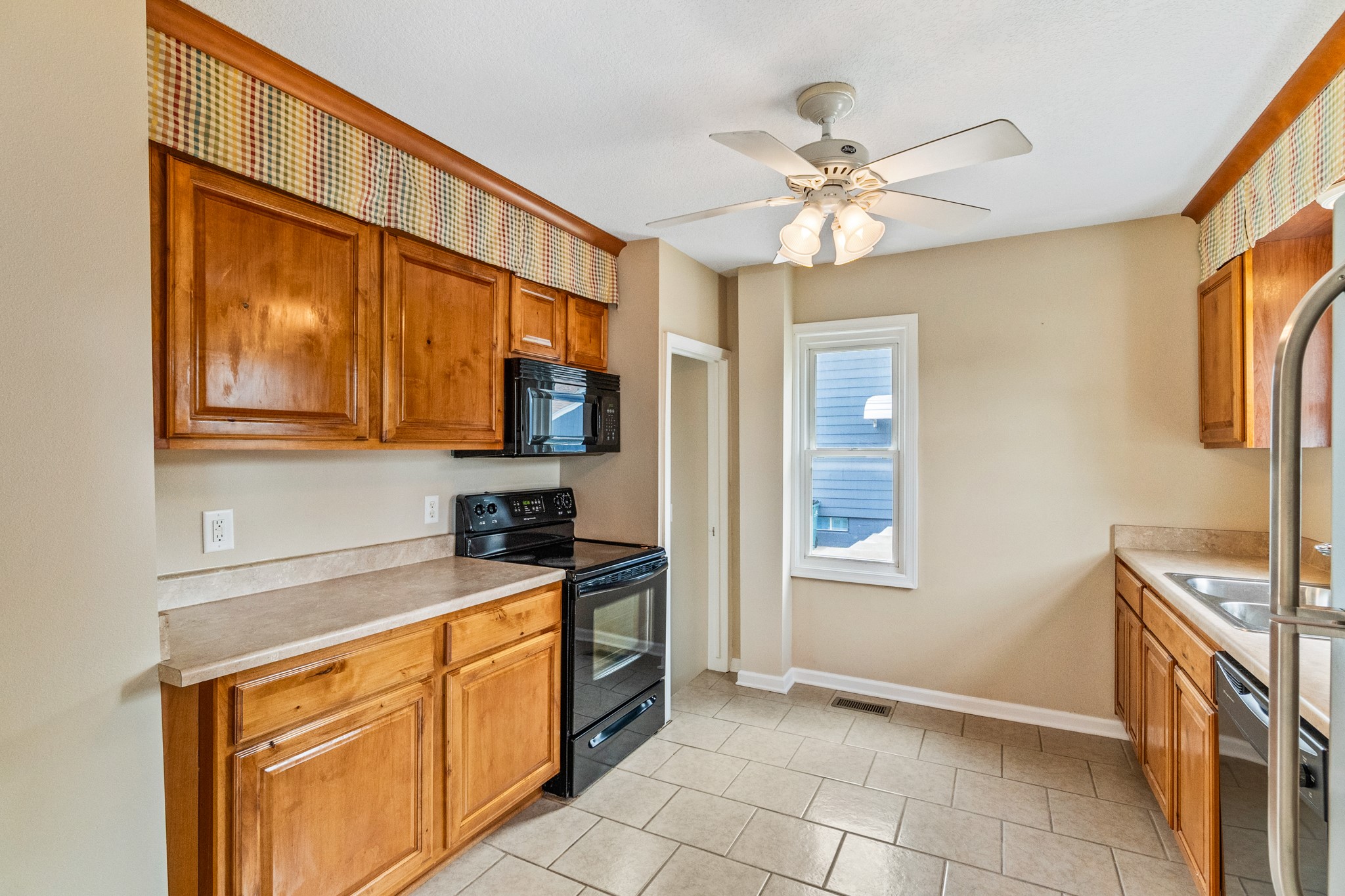 6412 Washington Avenue Property Photo 5