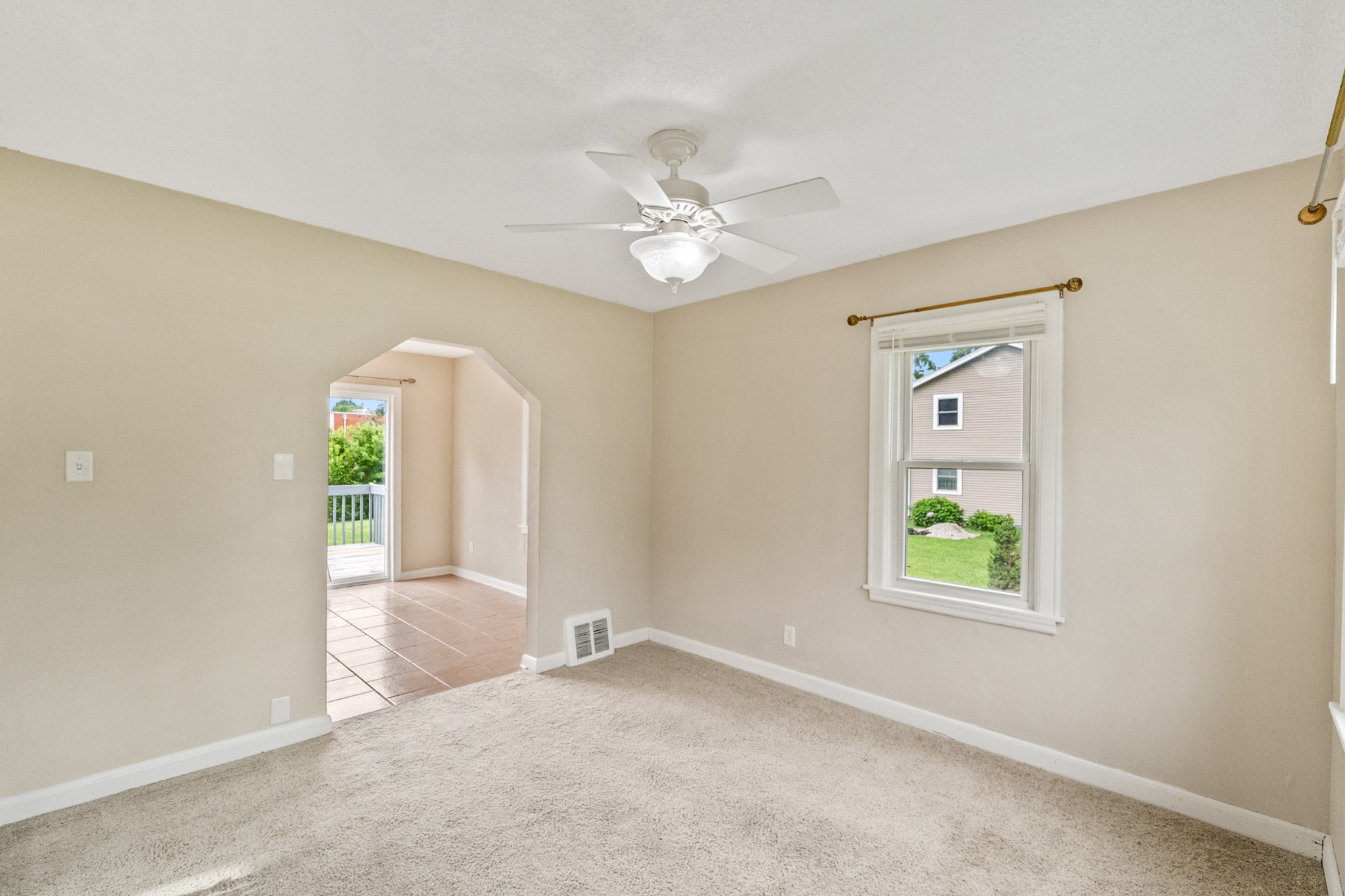 6412 Washington Avenue Property Photo 11