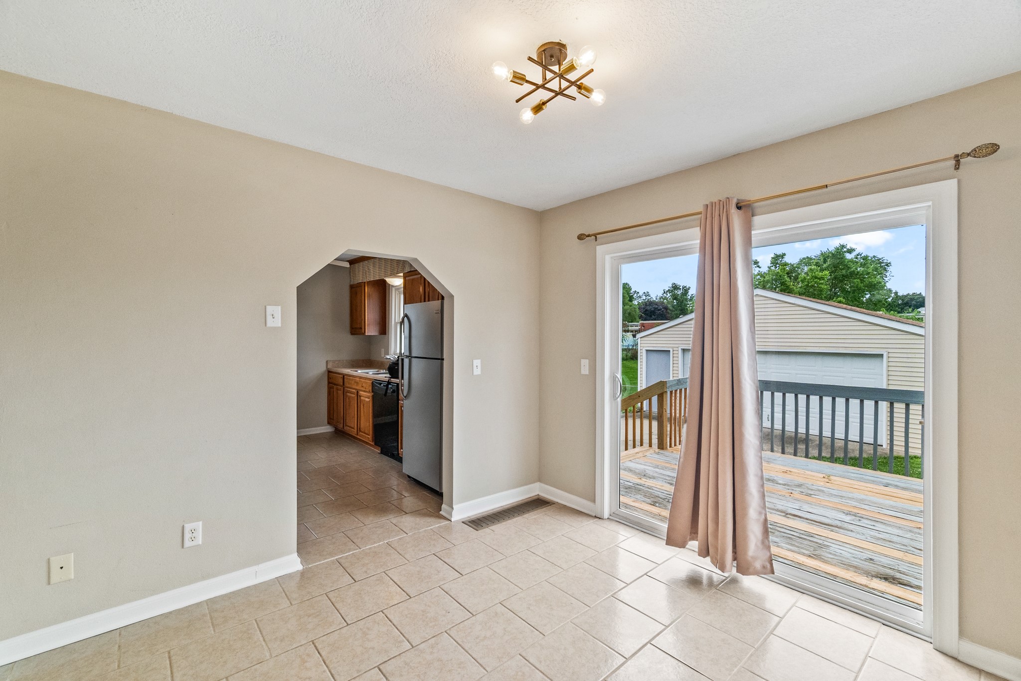 6412 Washington Avenue Property Photo 14