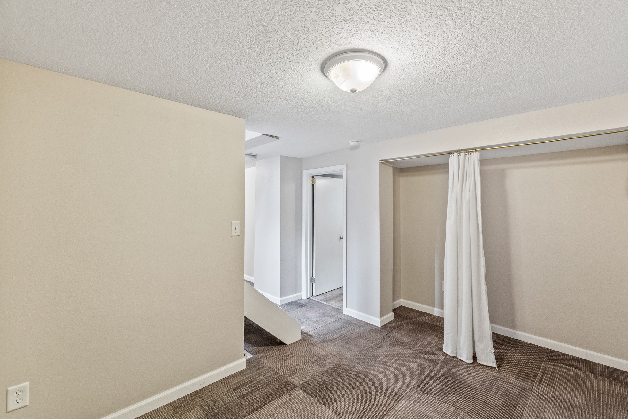6412 Washington Avenue Property Photo 23