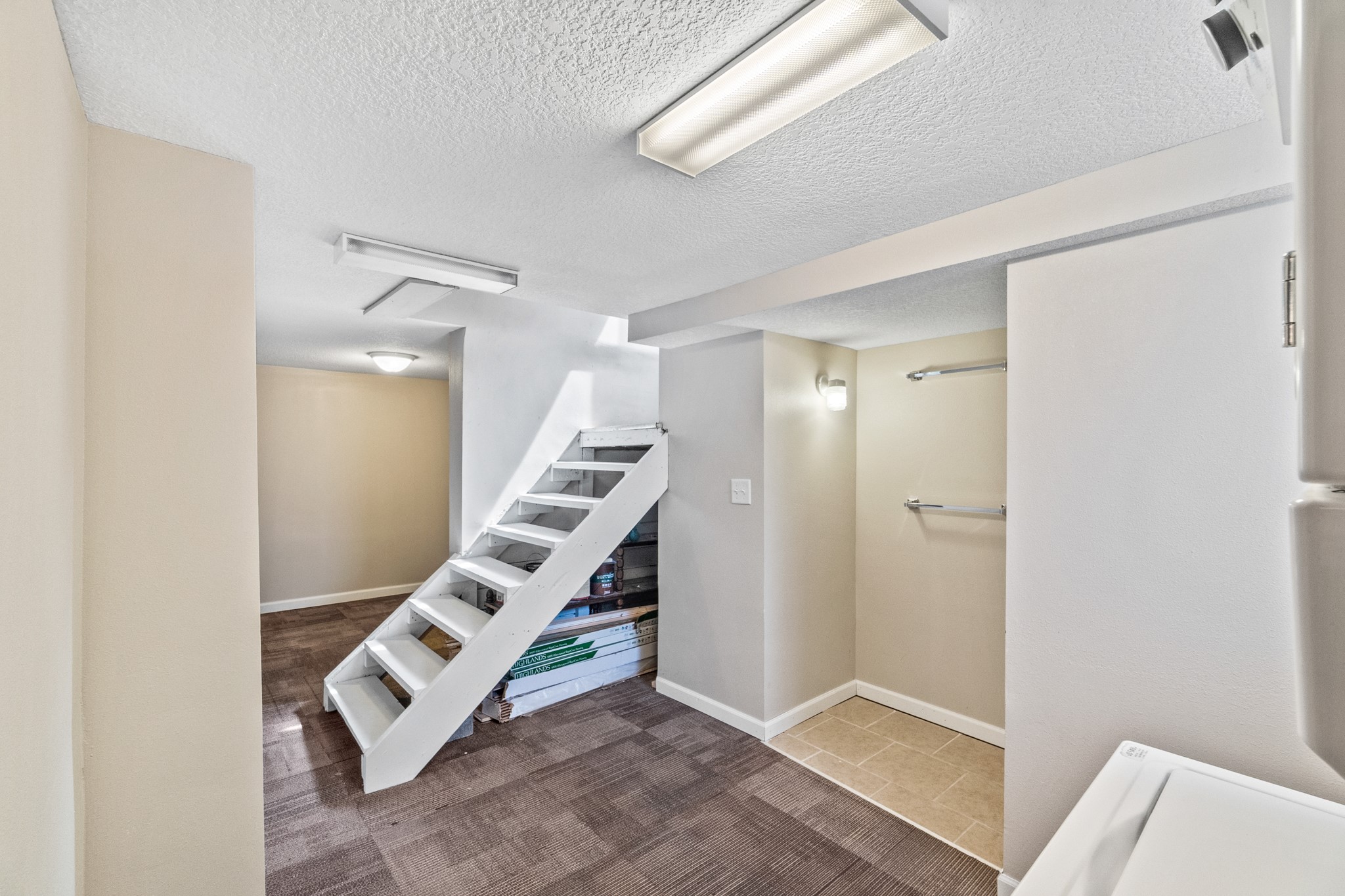 6412 Washington Avenue Property Photo 24