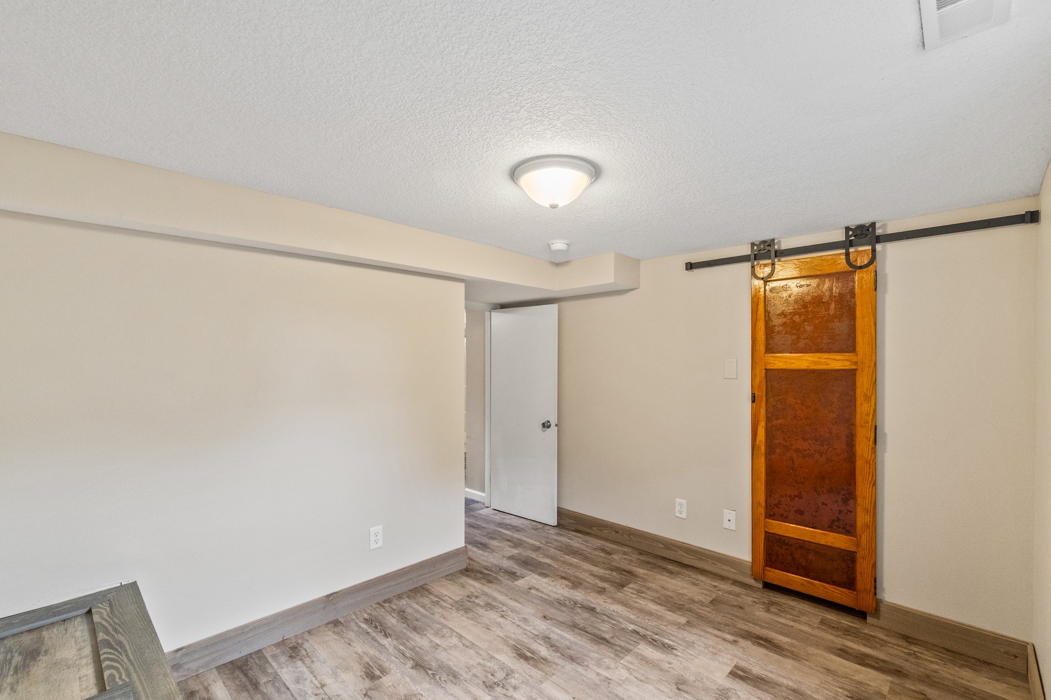 6412 Washington Avenue Property Photo 27
