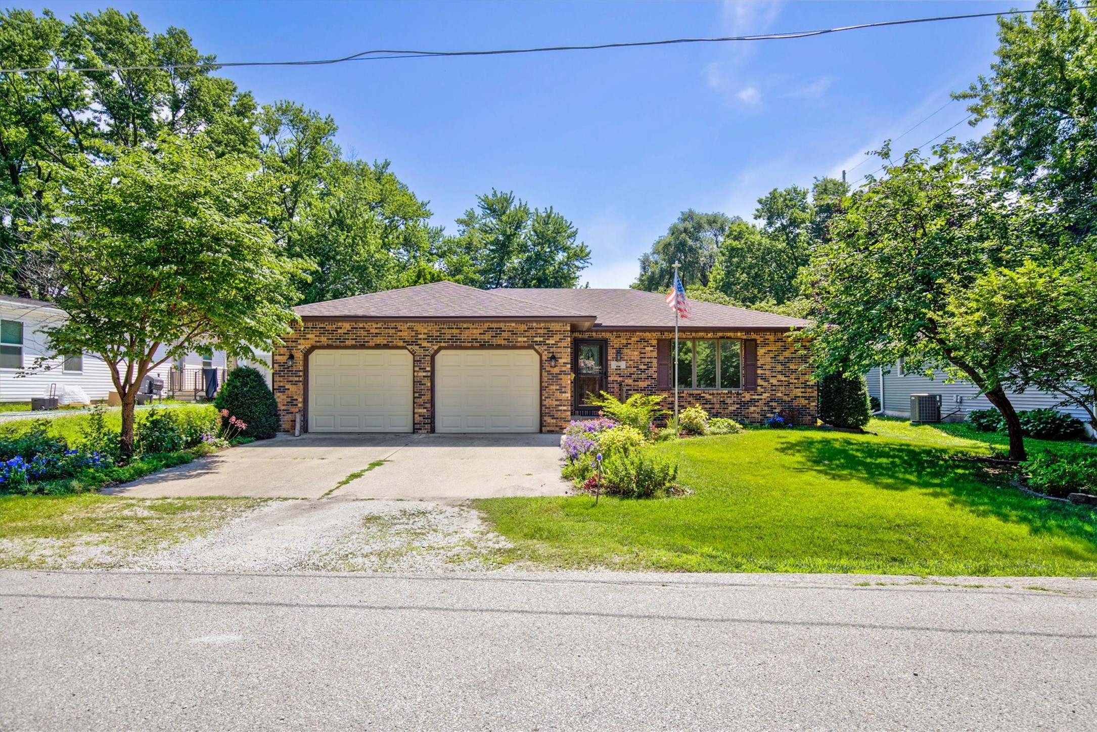 1411 3rd Street Property Photo 1