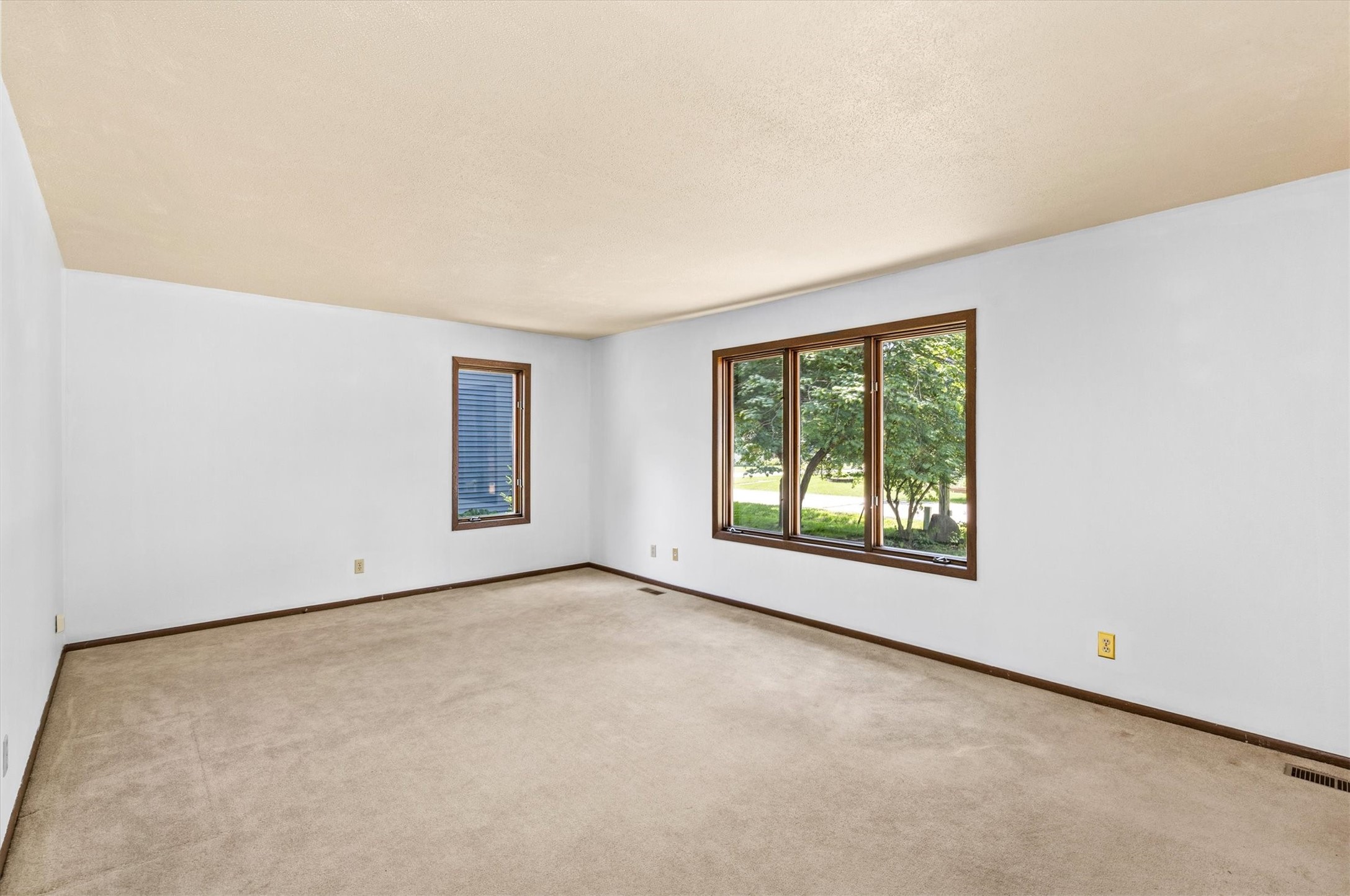 1411 3rd Street Property Photo 18