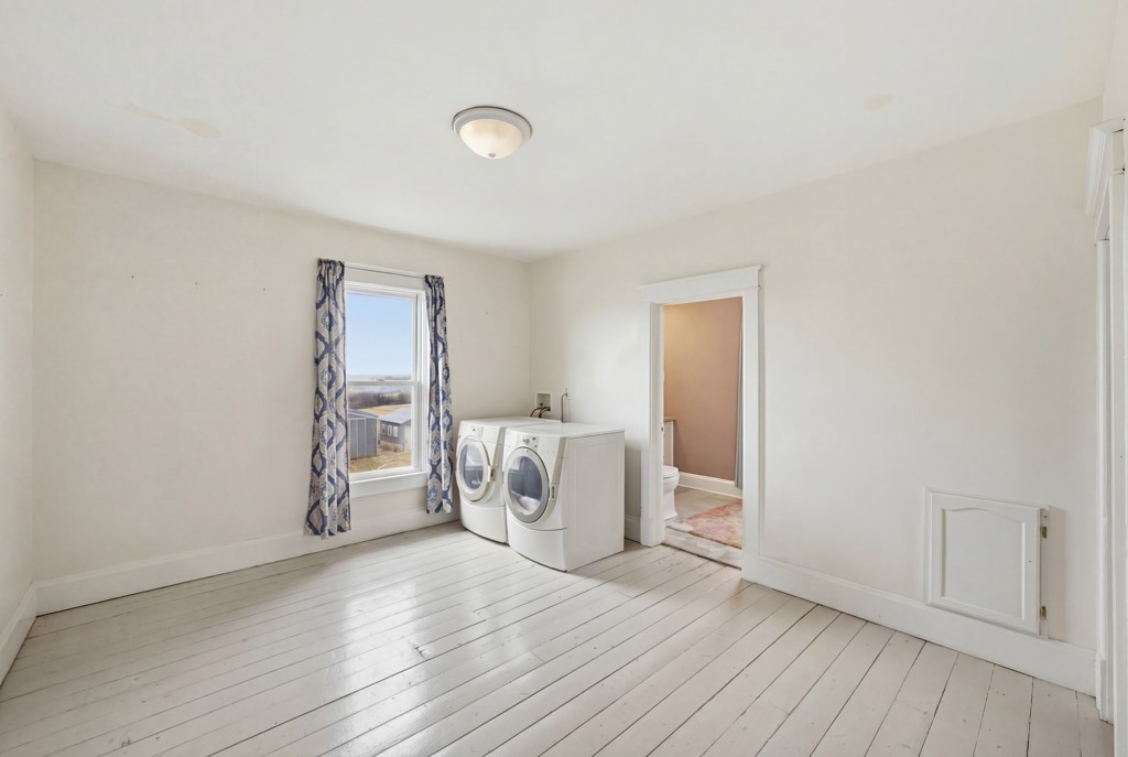2125 130th Street Property Photo 15