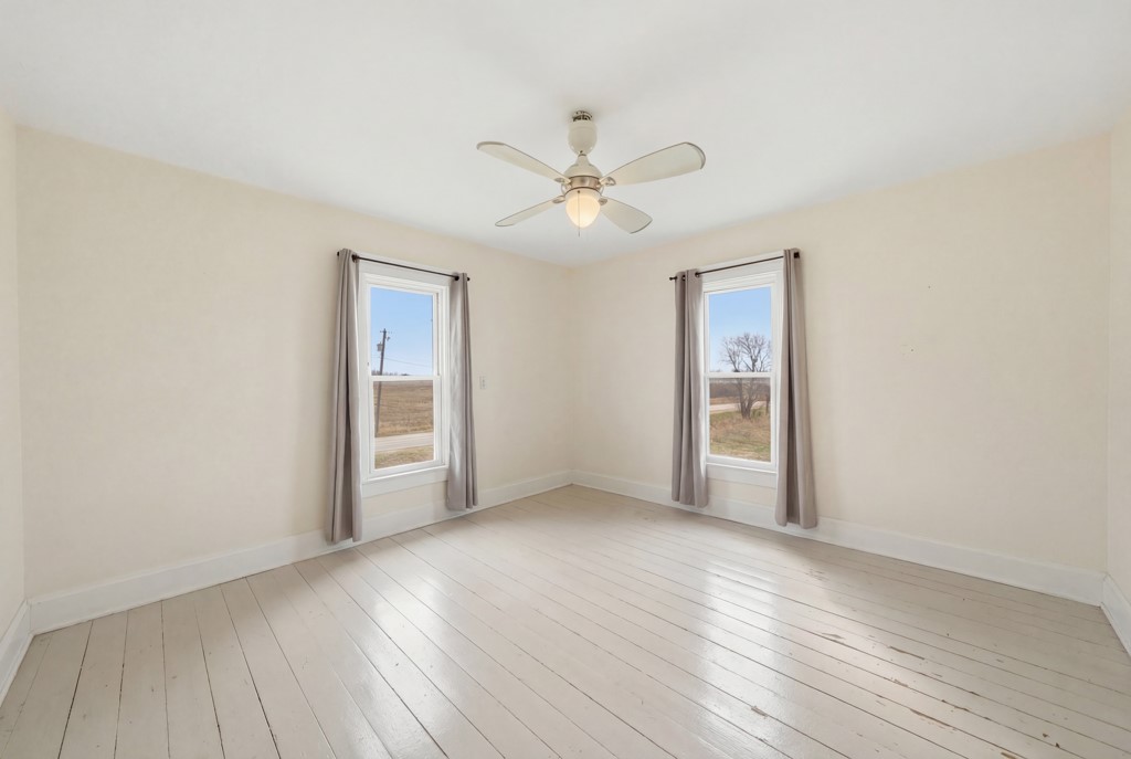 2125 130th Street Property Photo 16