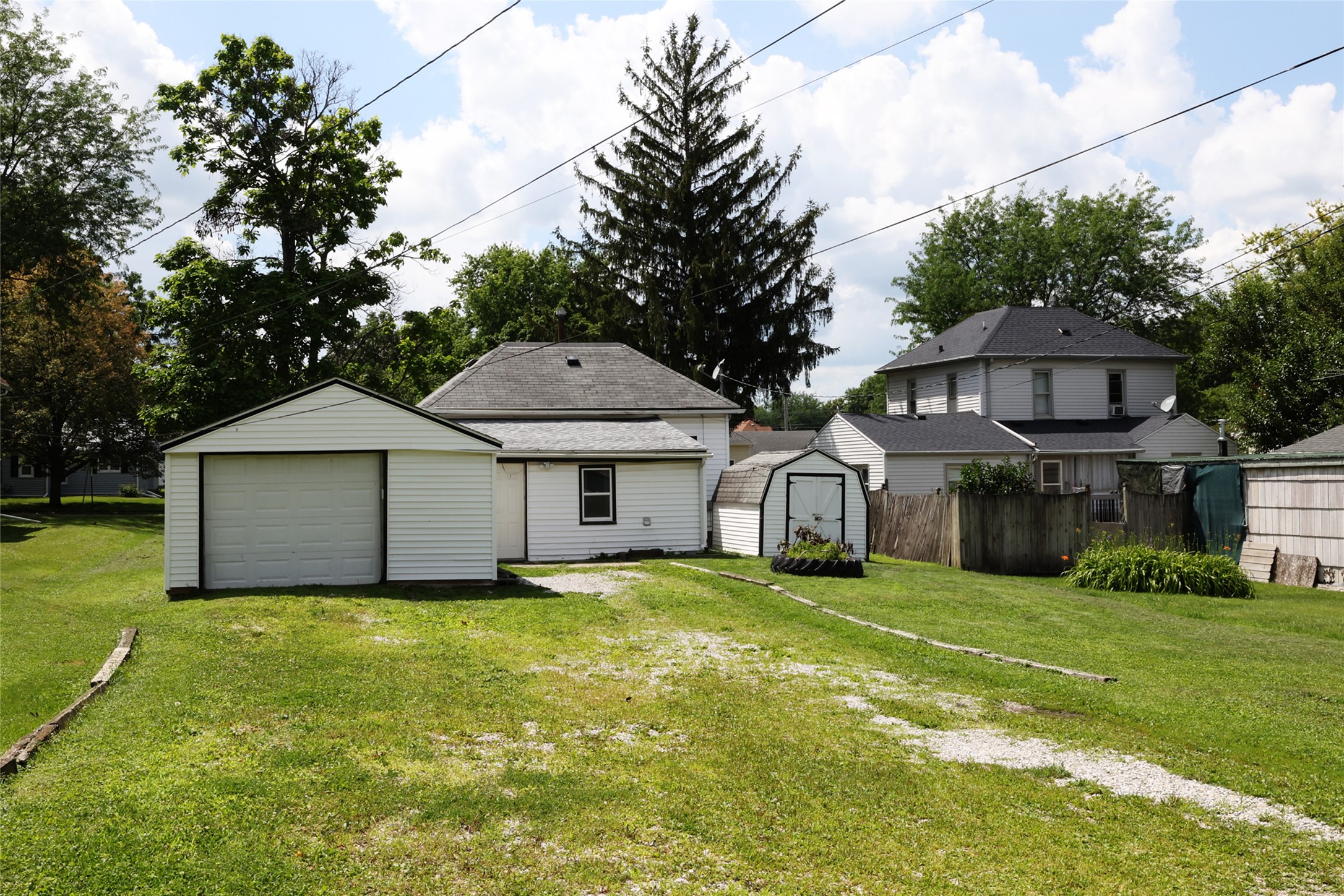 1610 Tama Street Property Photo 25