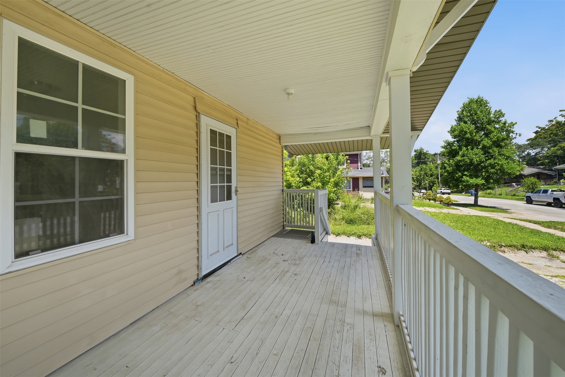 1550 23rd Street Property Photo 2