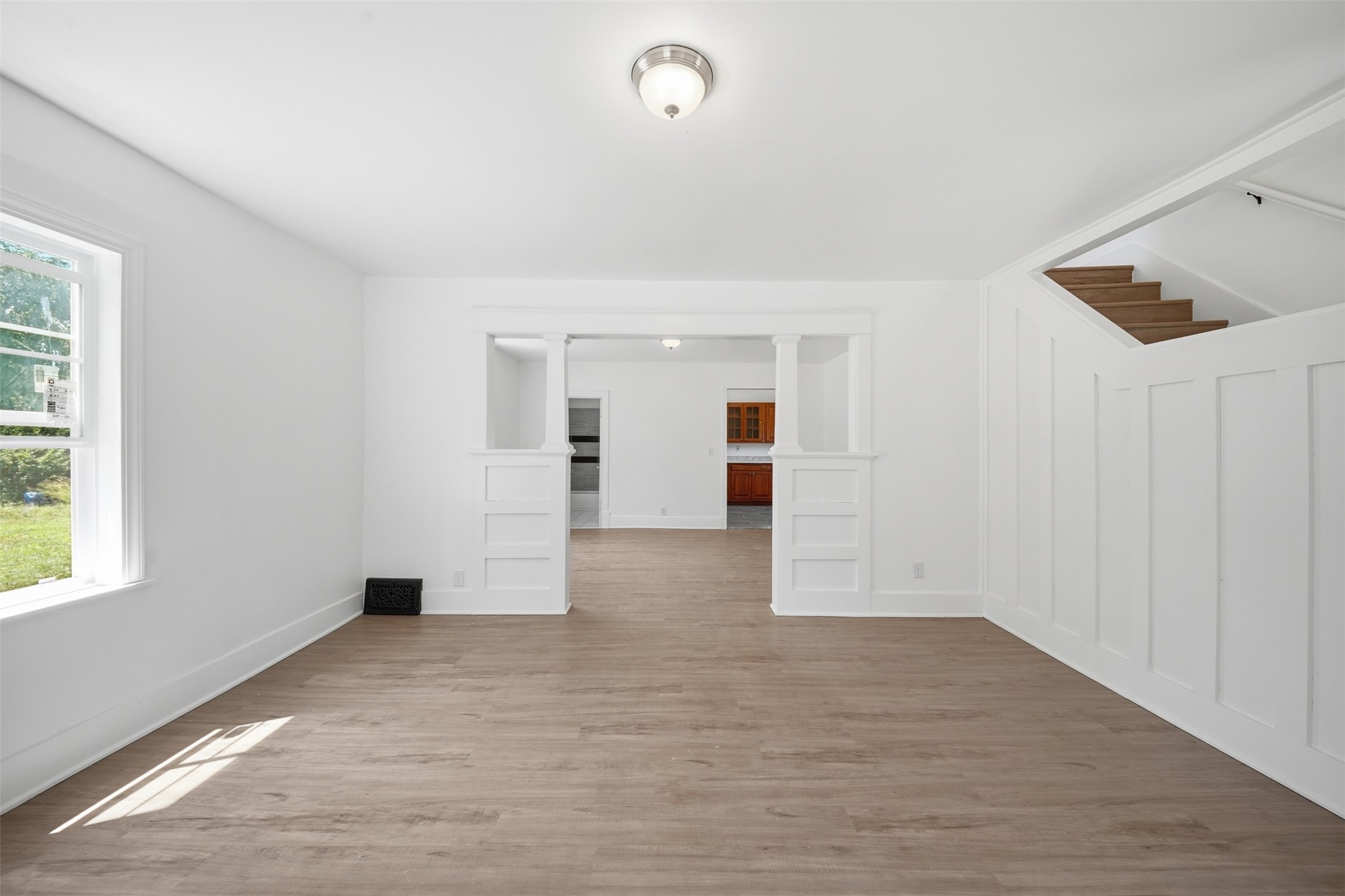 1550 23rd Street Property Photo 3