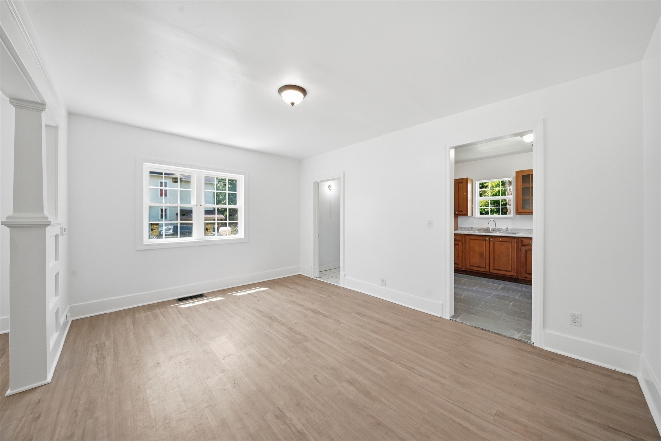 1550 23rd Street Property Photo 4