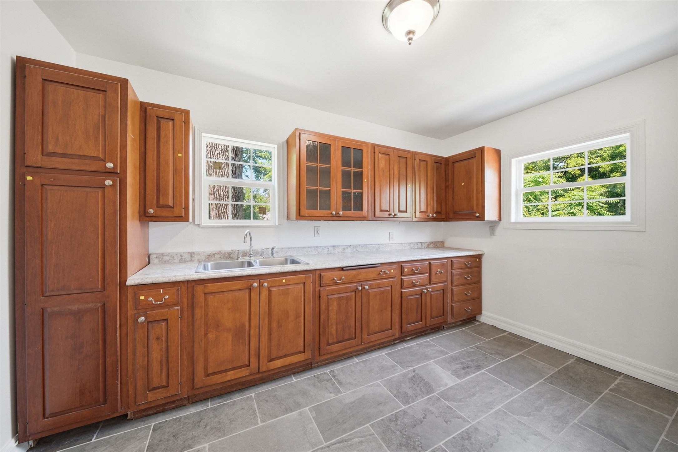 1550 23rd Street Property Photo 8