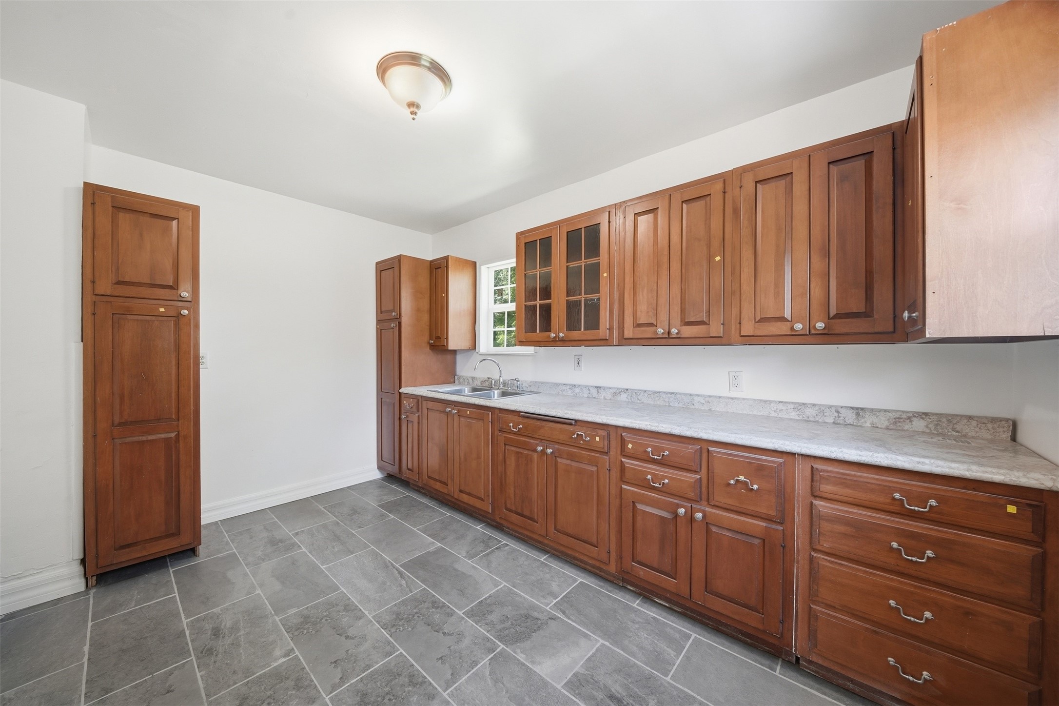 1550 23rd Street Property Photo 9