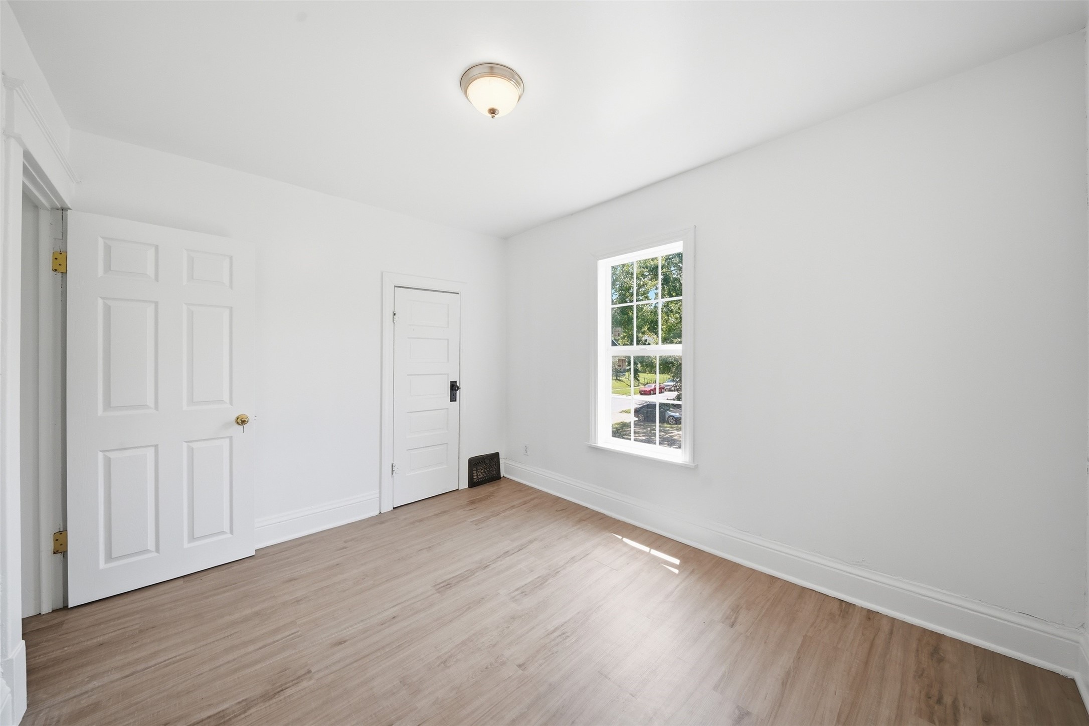 1550 23rd Street Property Photo 11