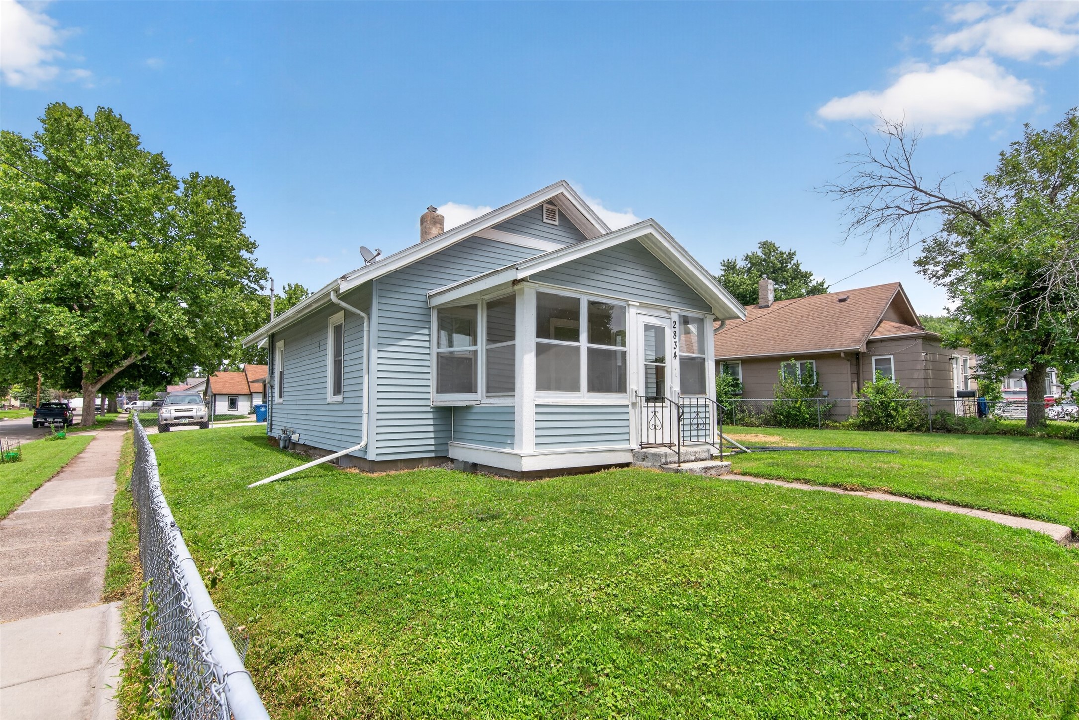 2834 Maple Street Property Photo 2