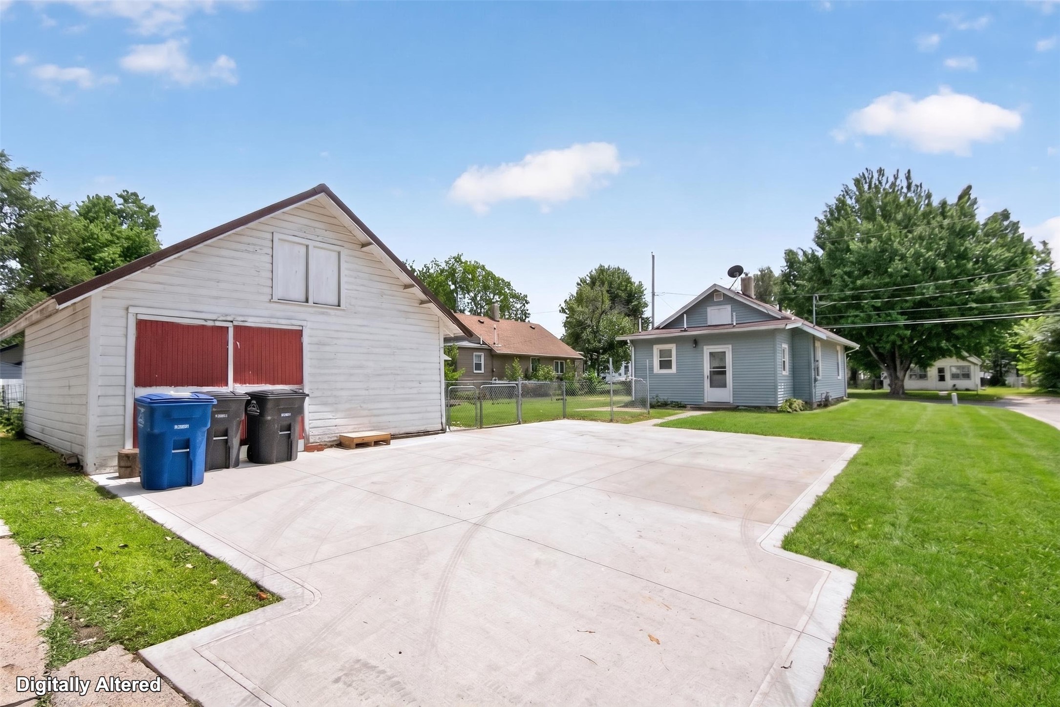 2834 Maple Street Property Photo 15