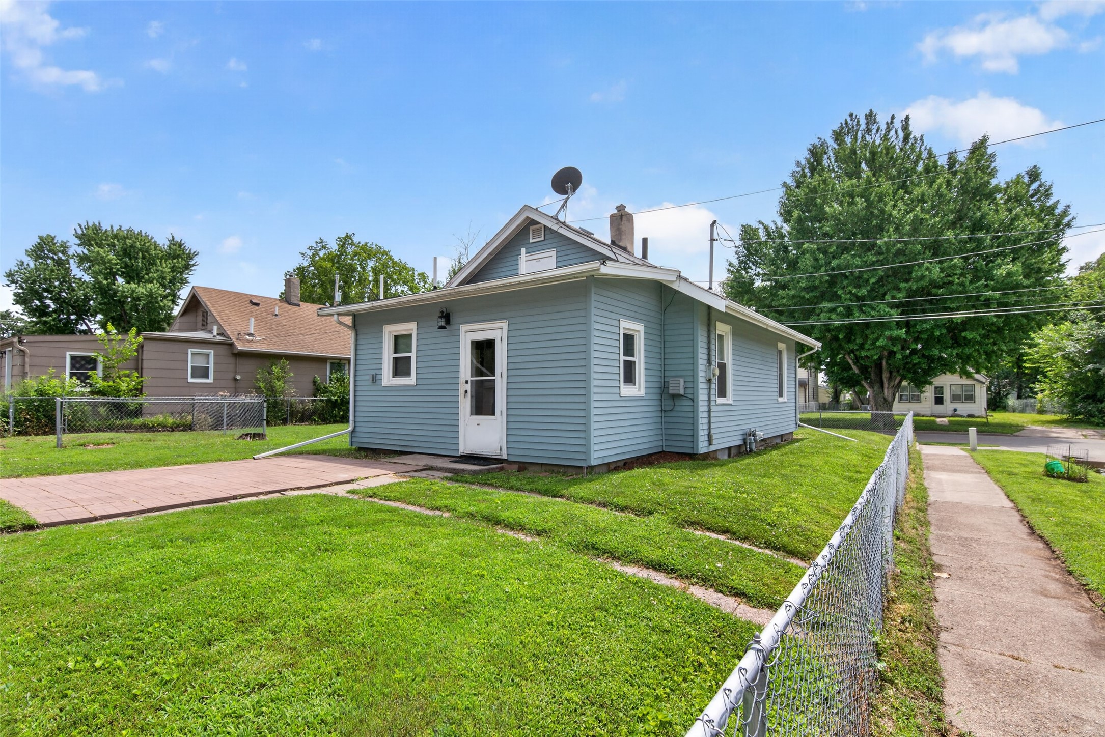 2834 Maple Street Property Photo 17