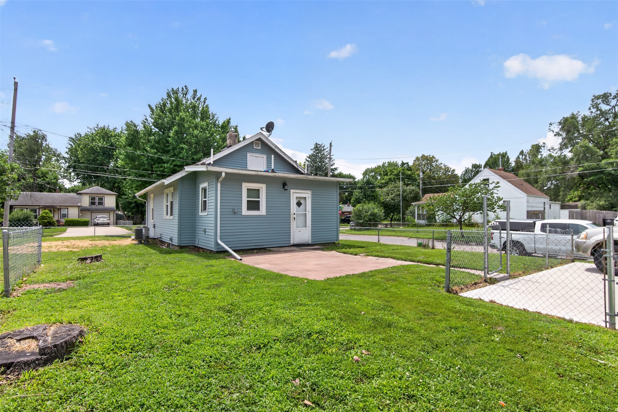 2834 Maple Street Property Photo 18