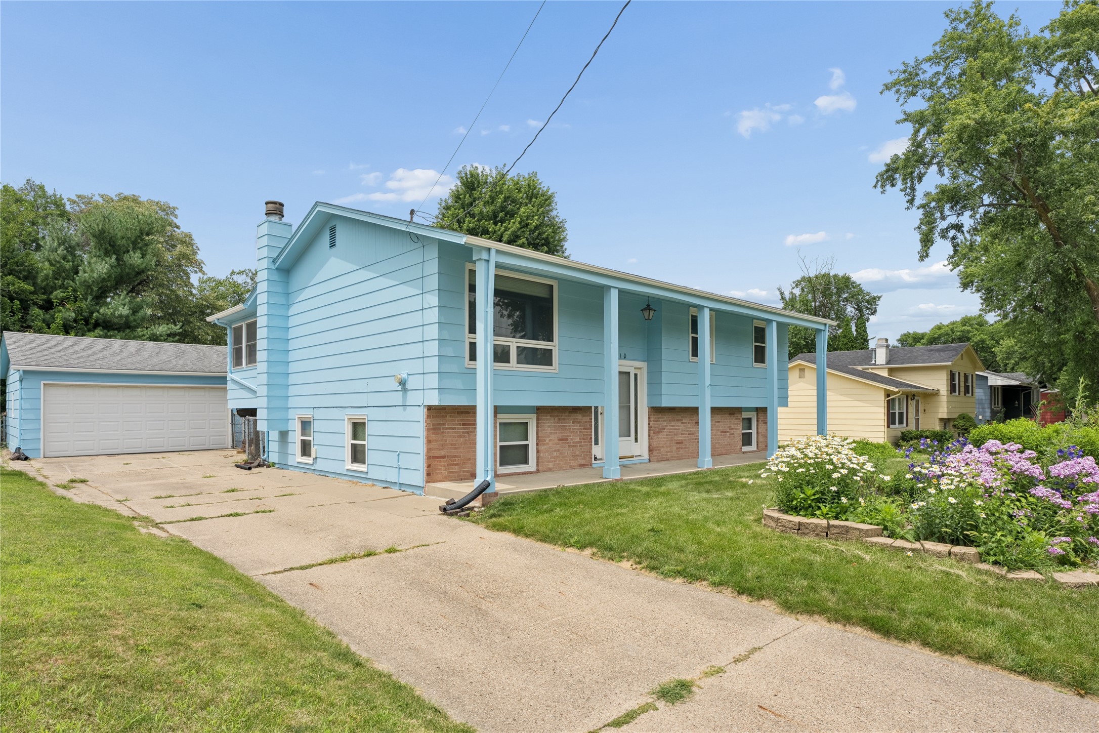 4410 64th Street Property Photo 1