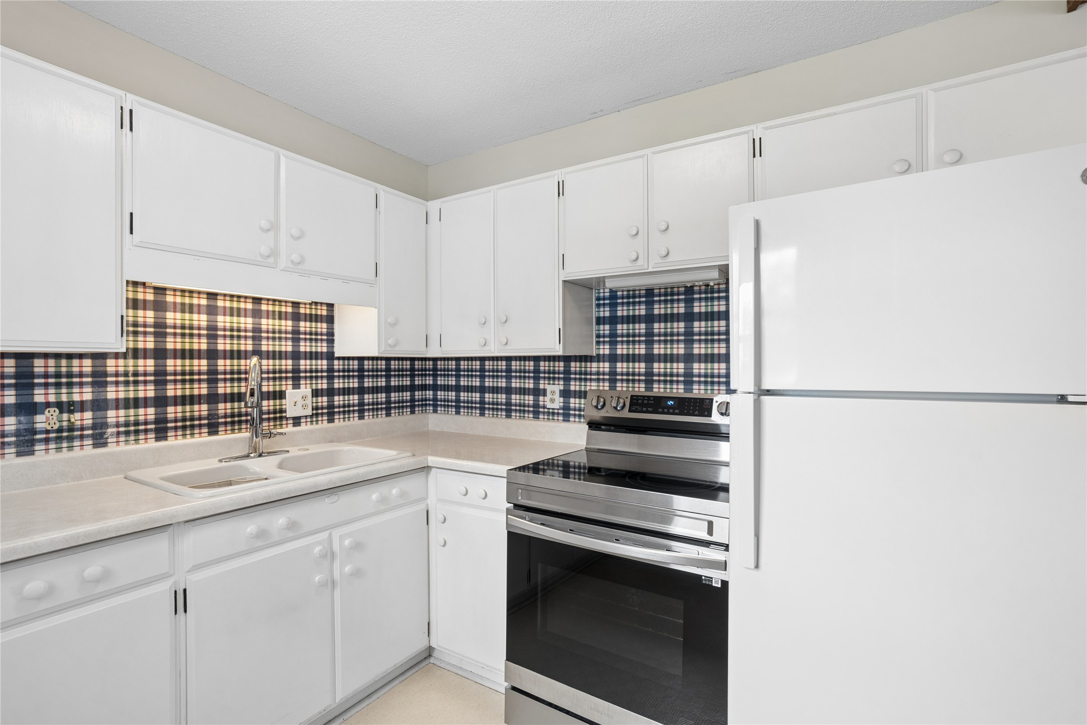 4410 64th Street Property Photo 12