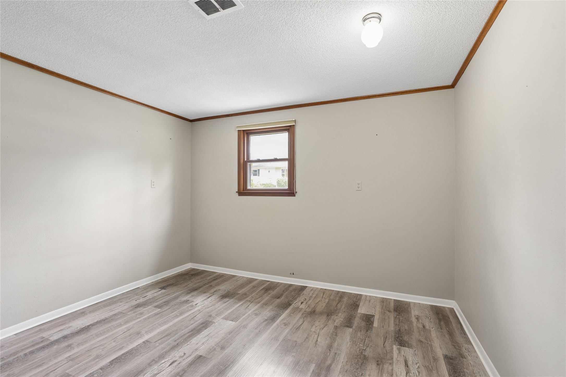 4410 64th Street Property Photo 24
