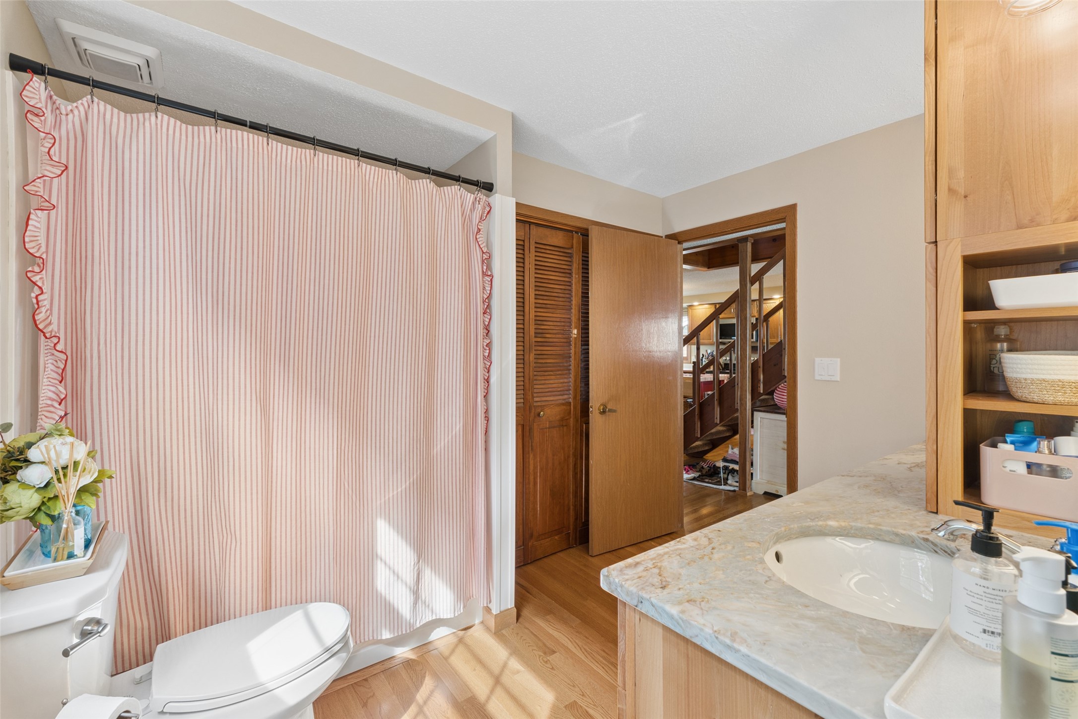5318 Lakeview Drive Property Photo 15