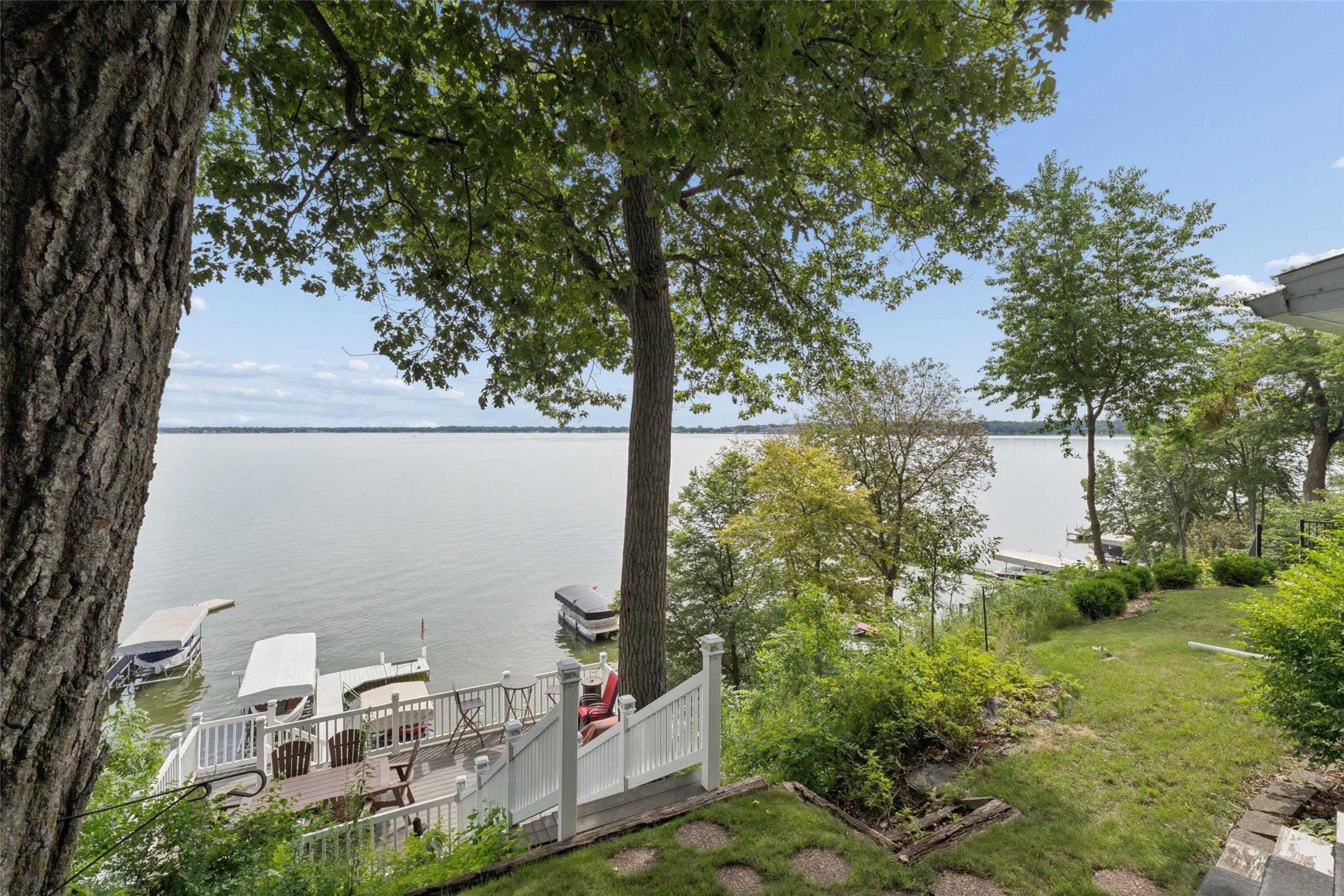 5318 Lakeview Drive Property Photo 16