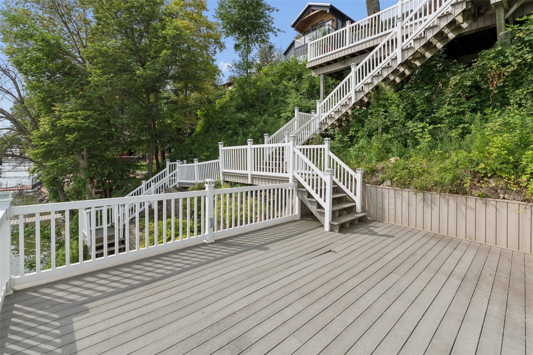 5318 Lakeview Drive Property Photo 20
