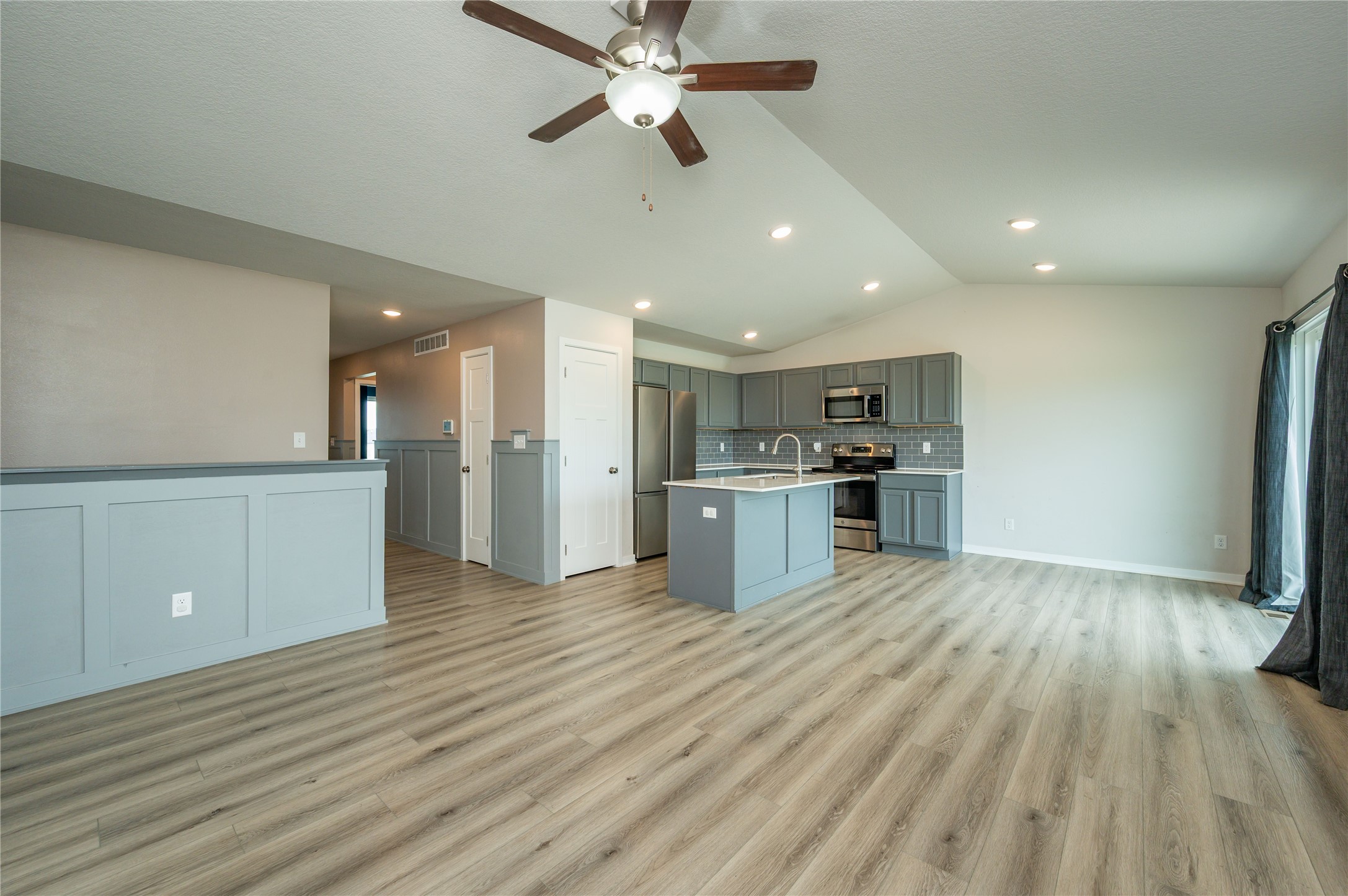 2860 Pilgrim Drive Sw Property Photo 5