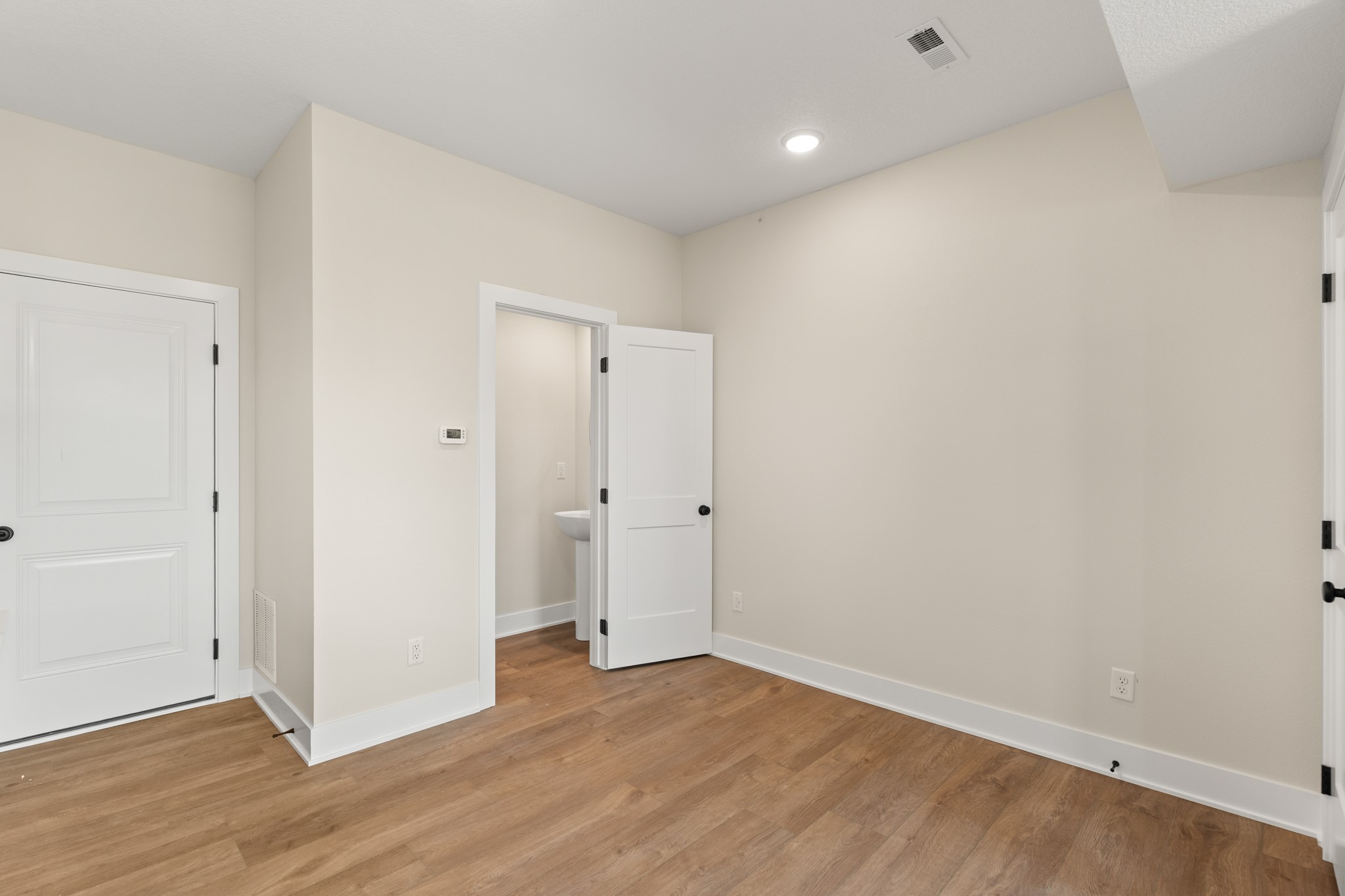 901 Percheron Lane Property Photo 14