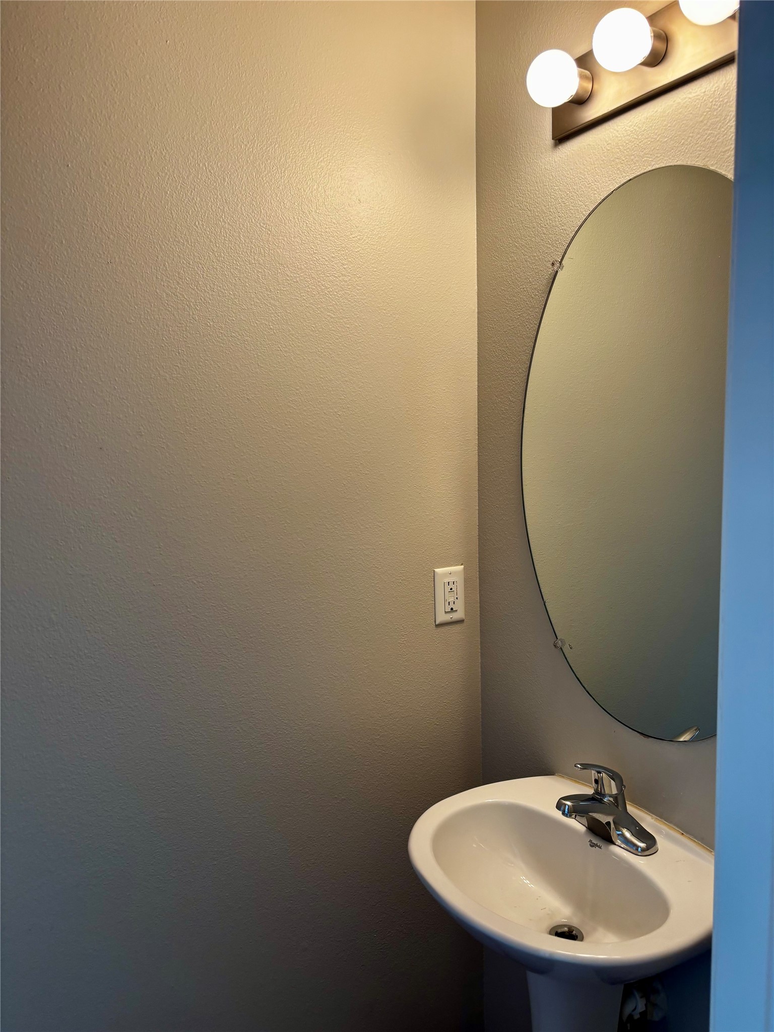 8302 Westown Parkway 7110 Property Photo 6
