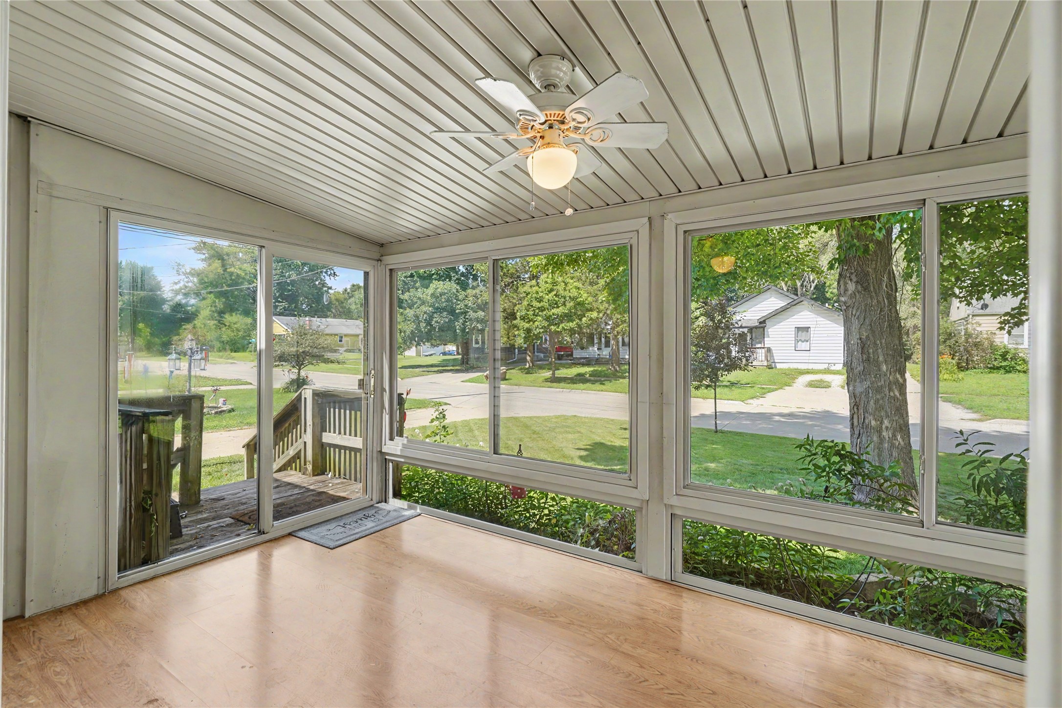 1309 E 28th Street Property Photo 4