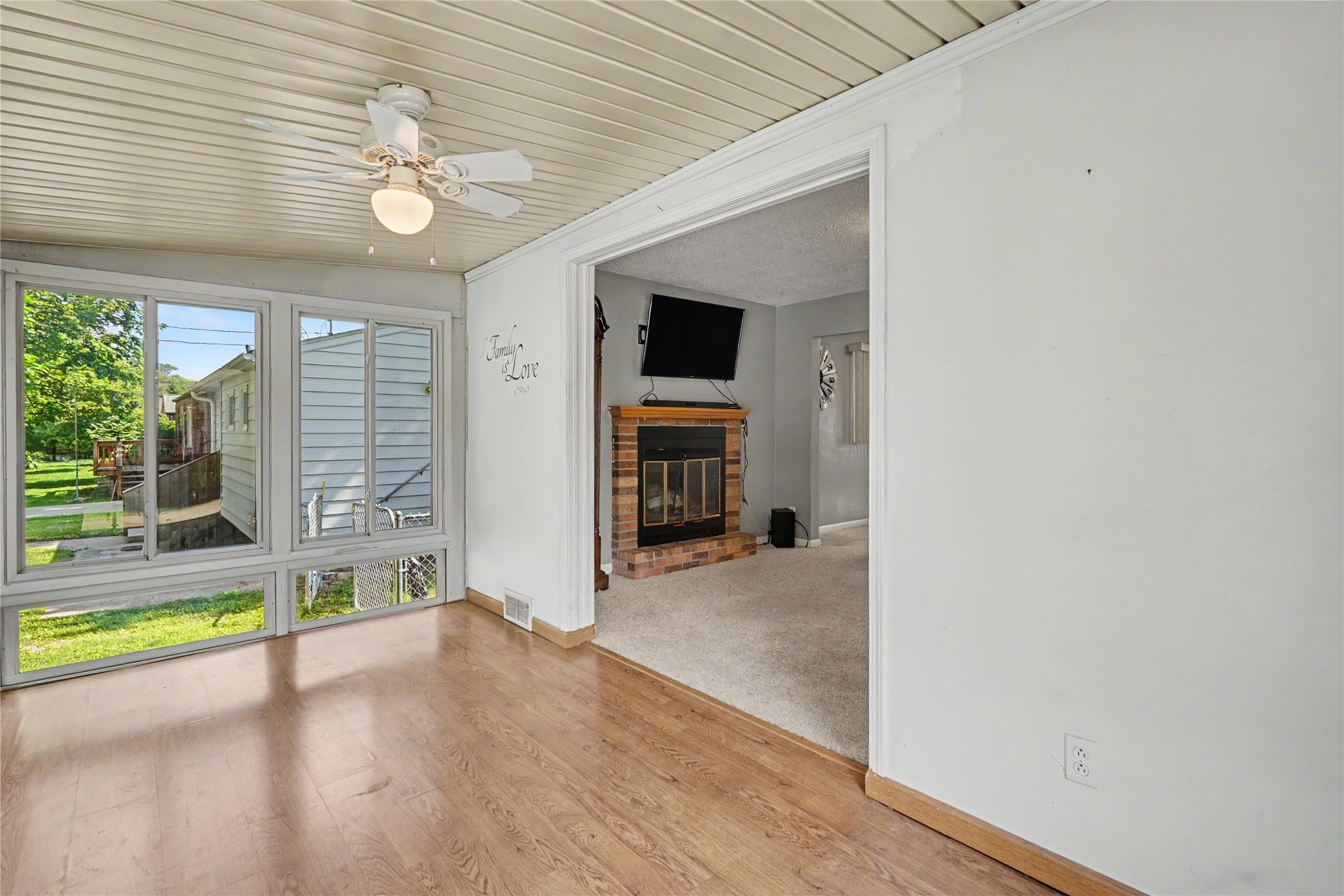 1309 E 28th Street Property Photo 5