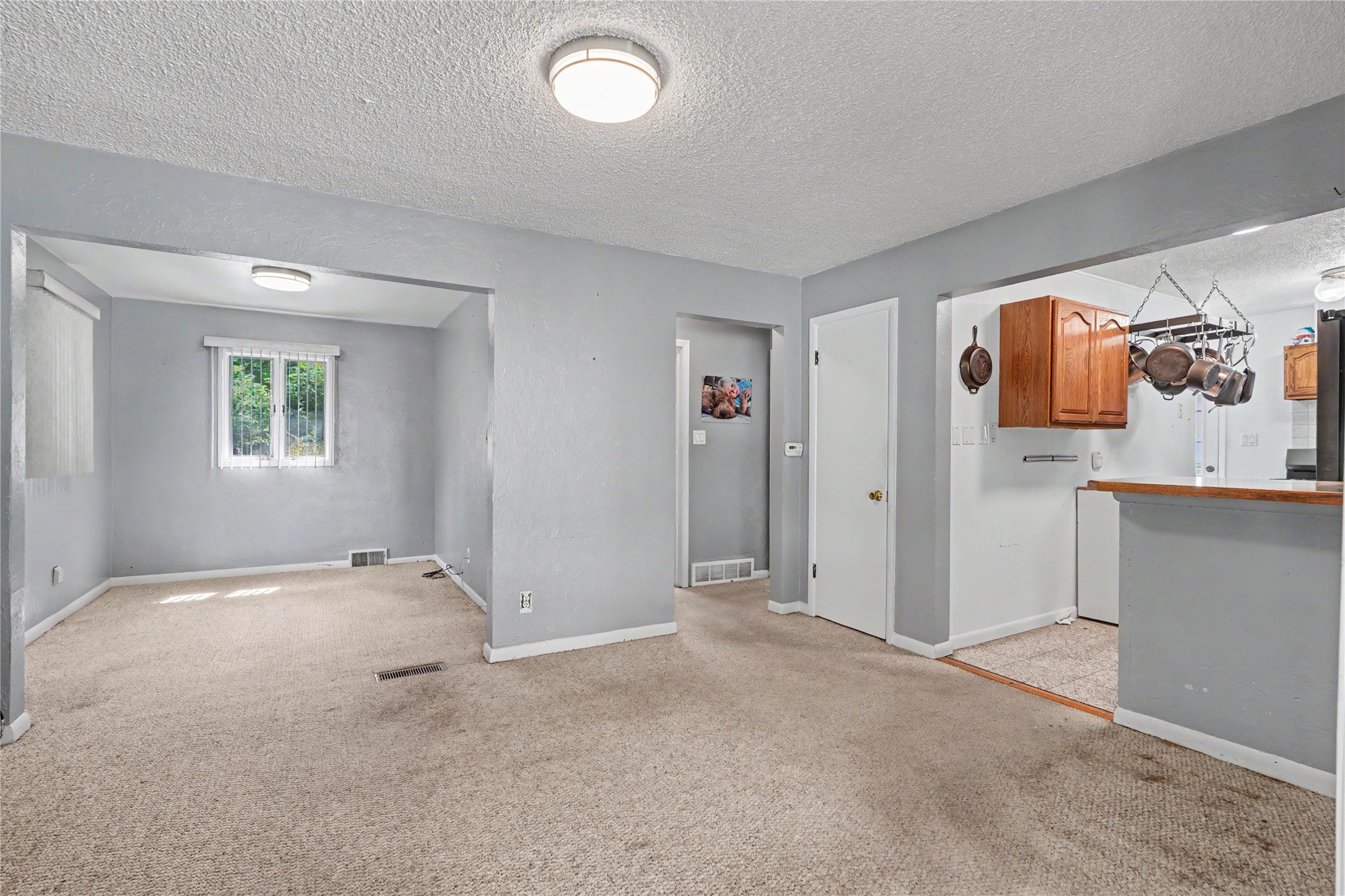 1309 E 28th Street Property Photo 6