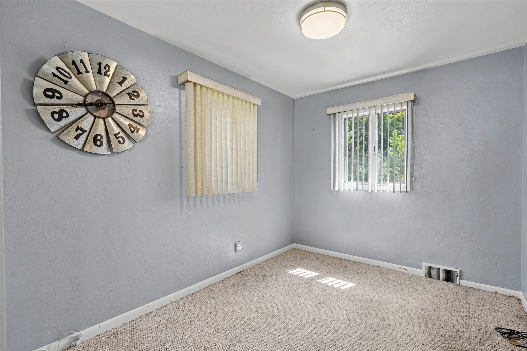 1309 E 28th Street Property Photo 10