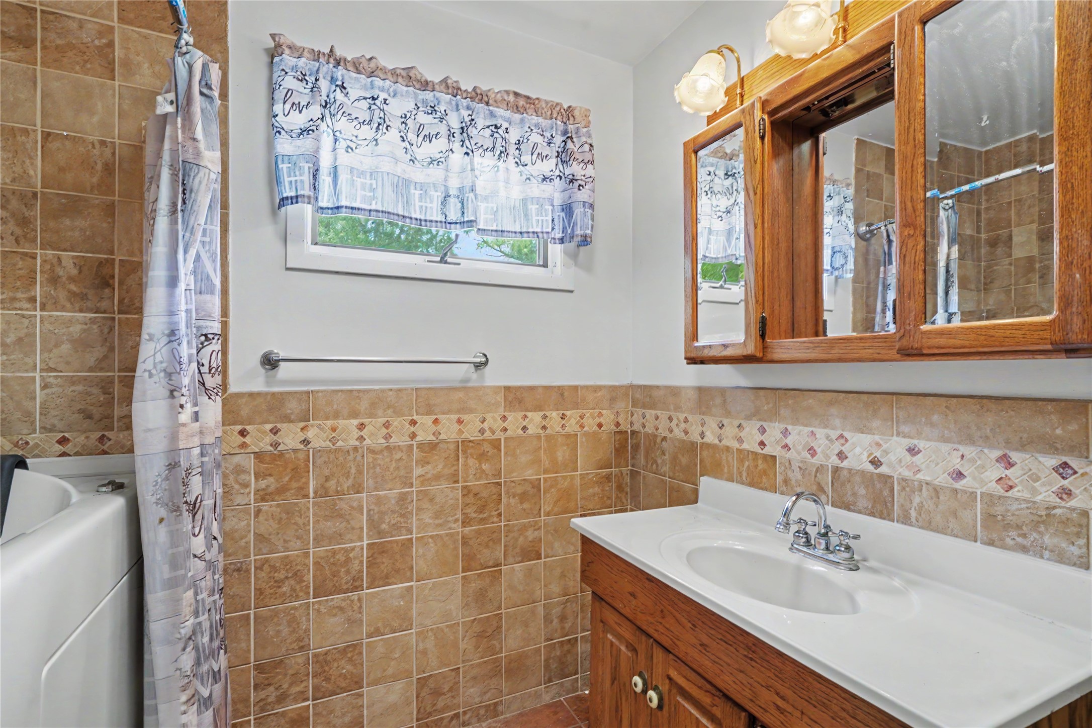 1309 E 28th Street Property Photo 15