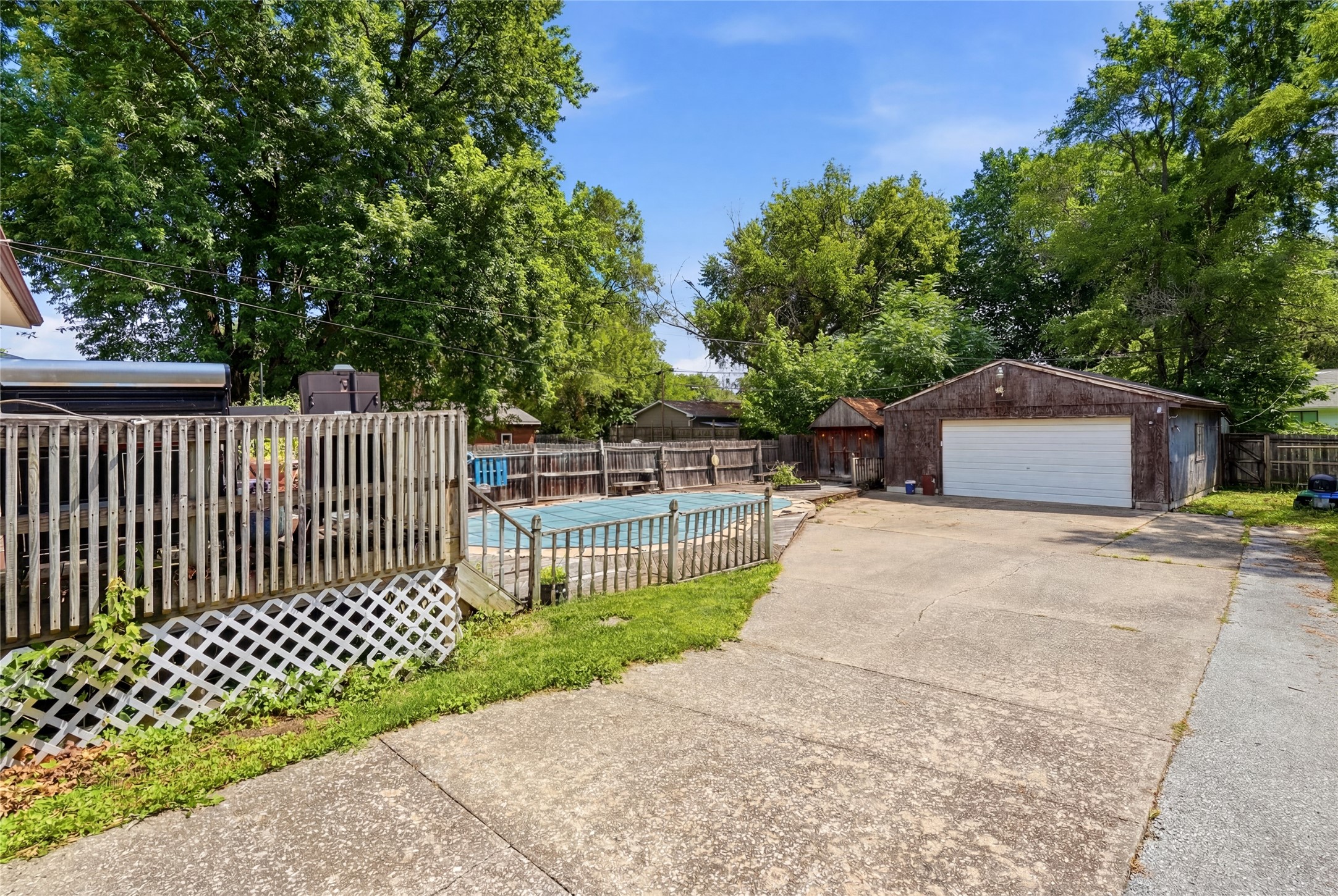 1309 E 28th Street Property Photo 26
