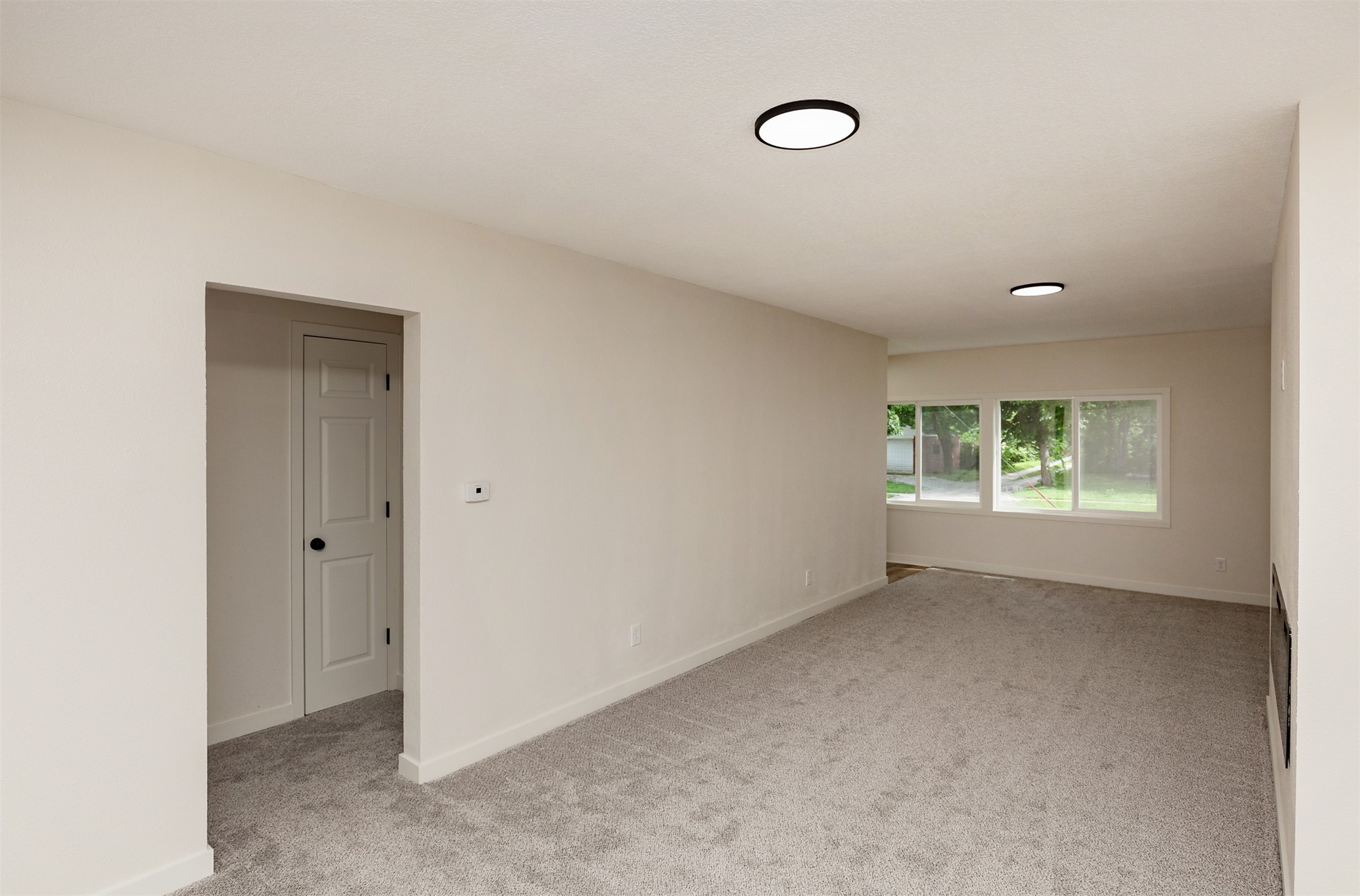1310 E Ovid Avenue Property Photo 10
