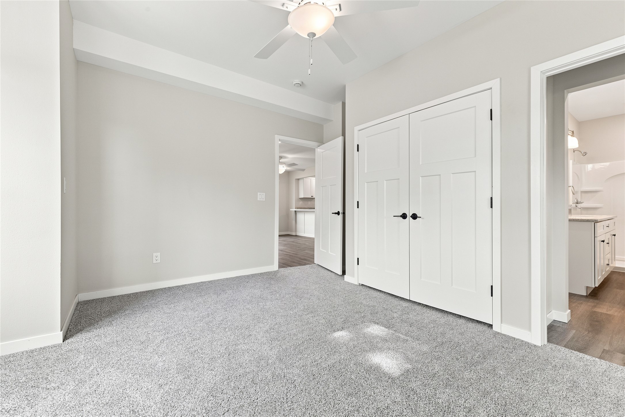 406 4th Avenue Property Photo 10