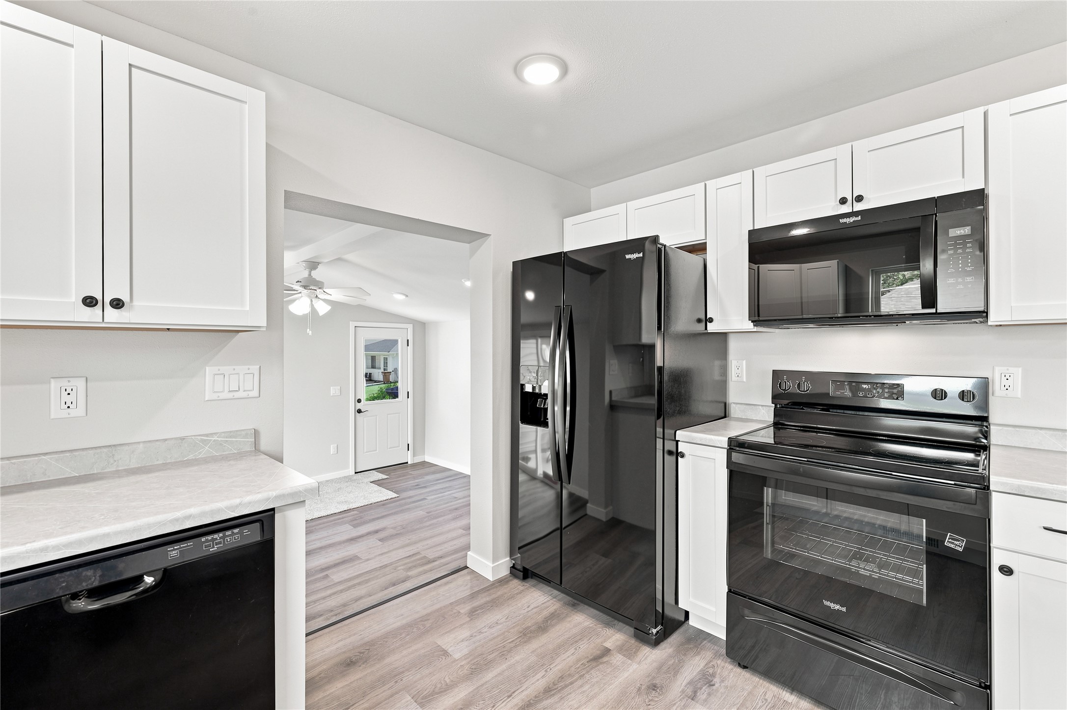 406 4th Avenue Property Photo 18