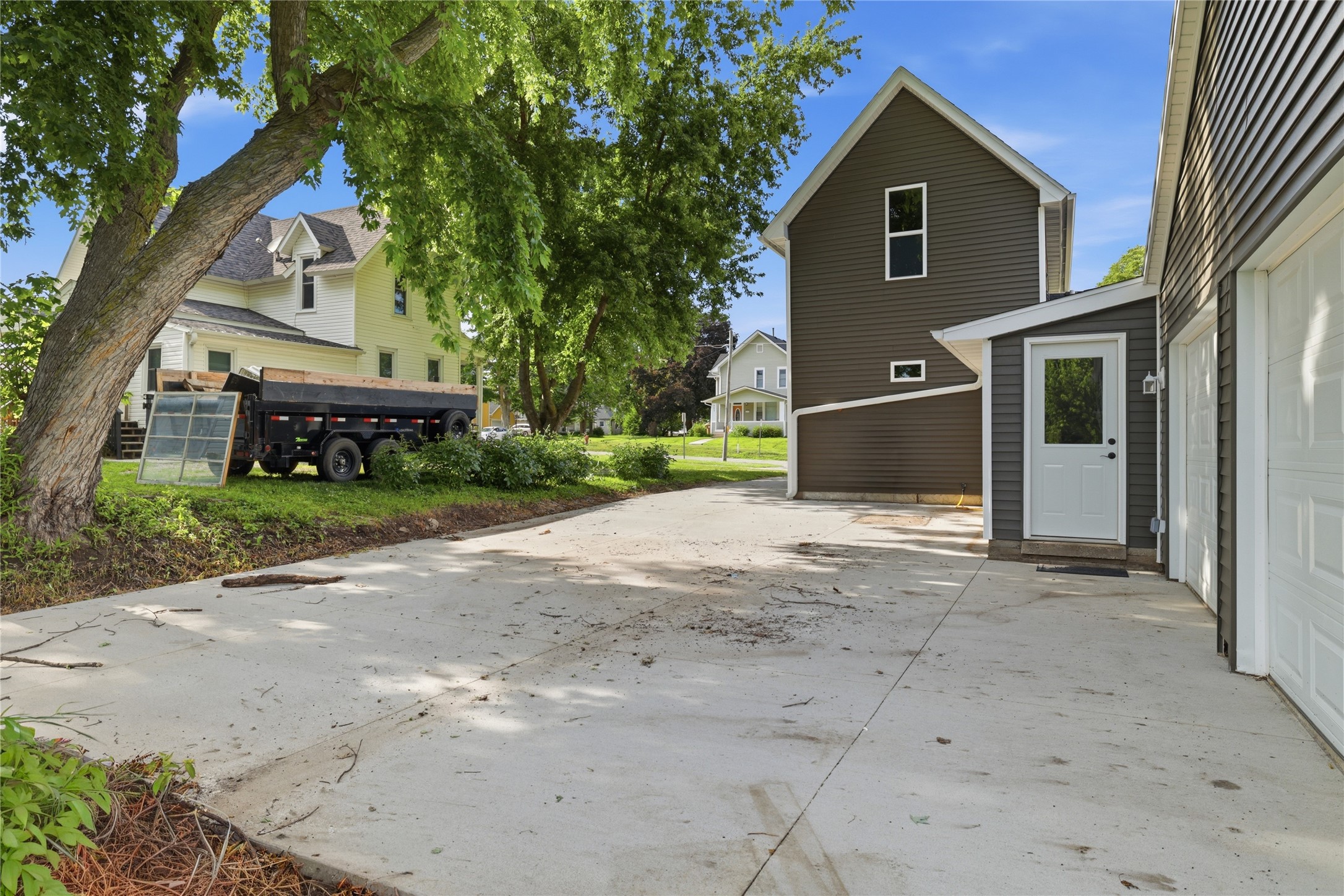 406 4th Avenue Property Photo 33