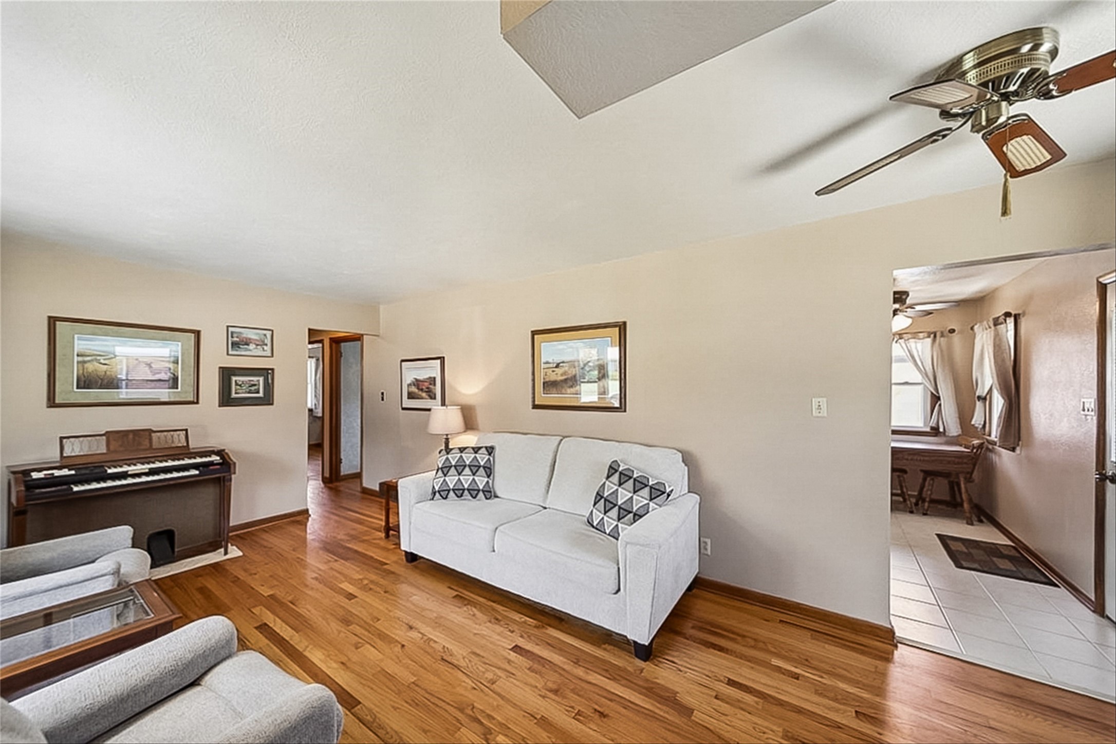 1812 Pearl Drive Property Photo 4