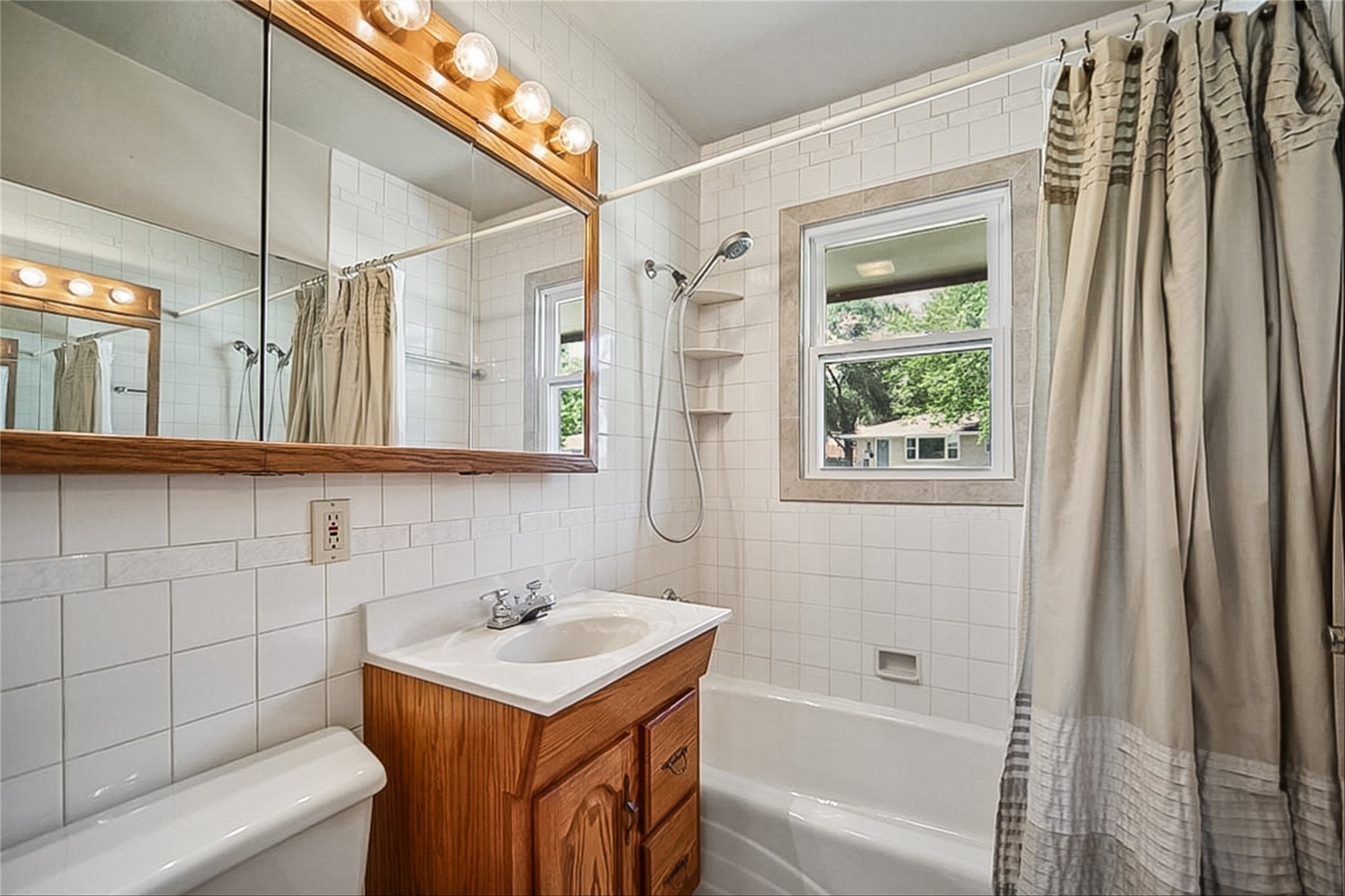 1812 Pearl Drive Property Photo 10