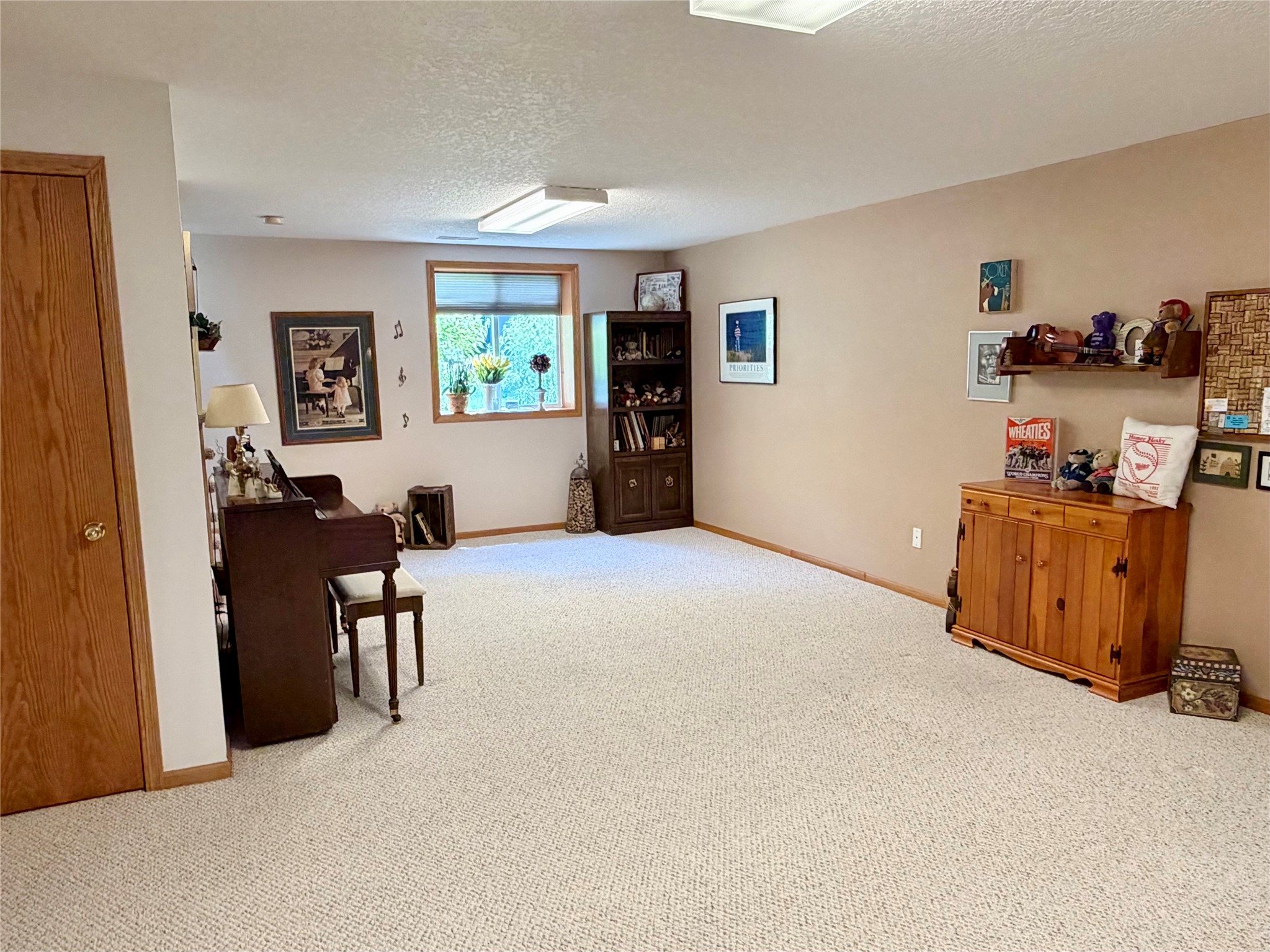 15674 Sheridan Avenue Property Photo 26