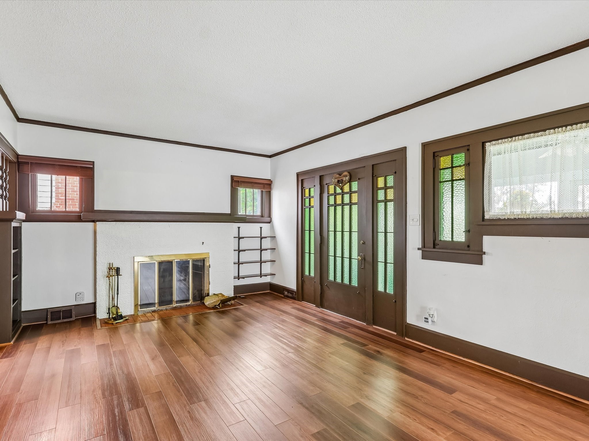 4516 Boulevard Place Property Photo 4