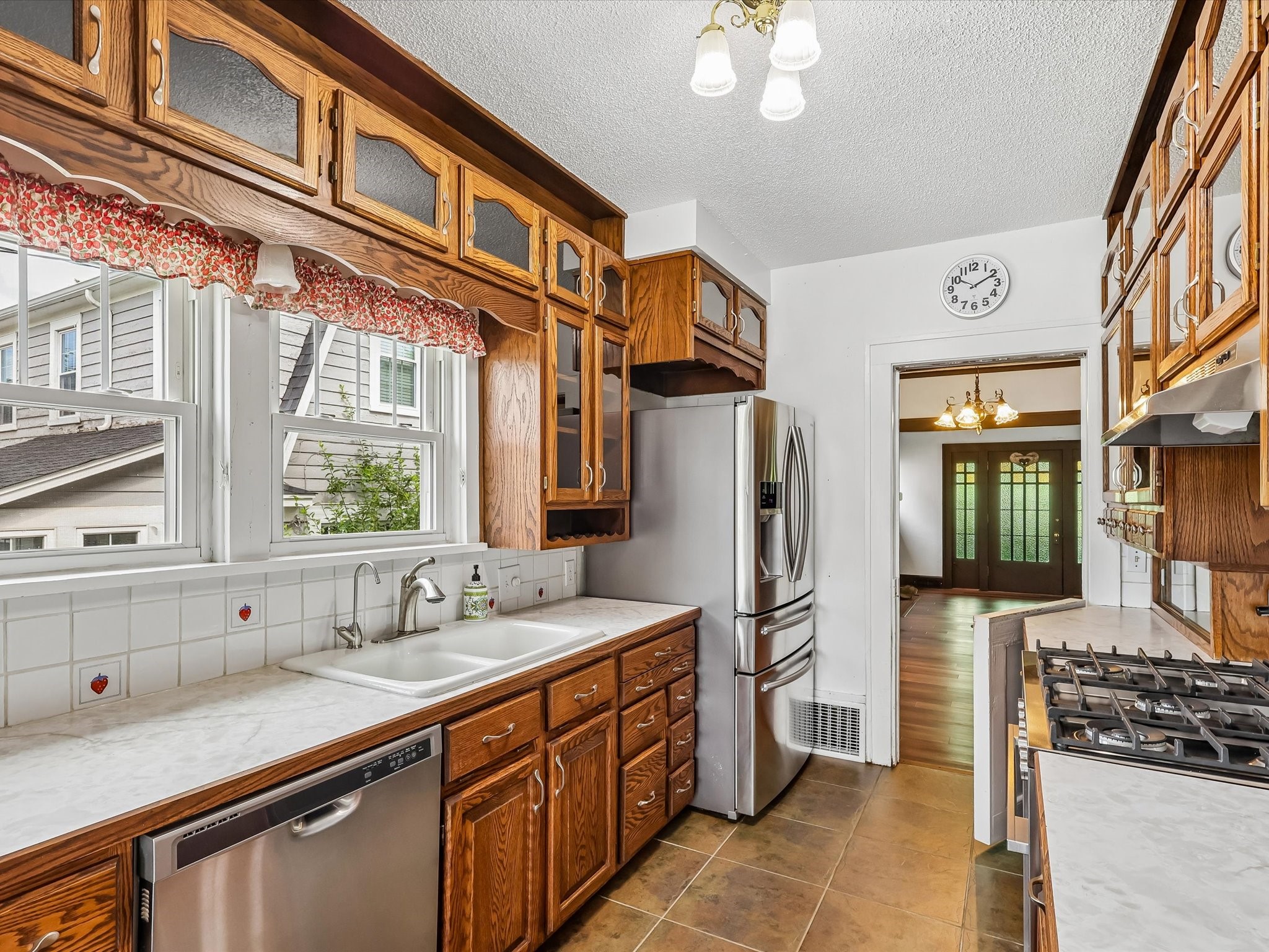 4516 Boulevard Place Property Photo 12