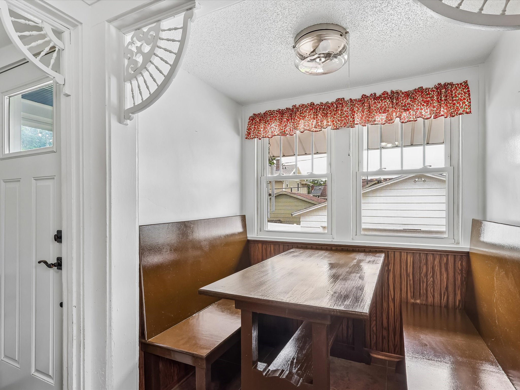 4516 Boulevard Place Property Photo 13